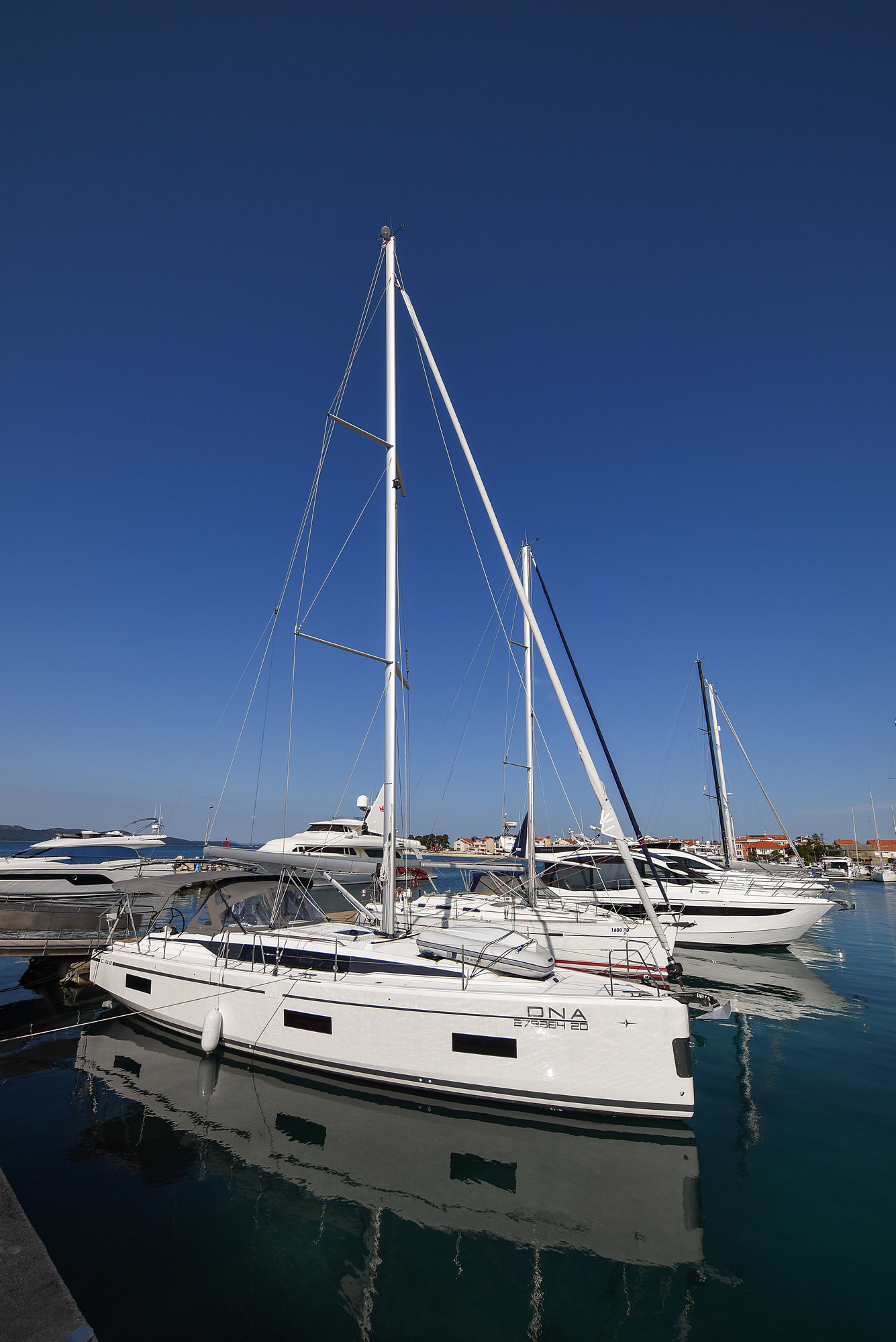 Photo #18 - Bavaria C42 (Dna) en Zadar - 18357