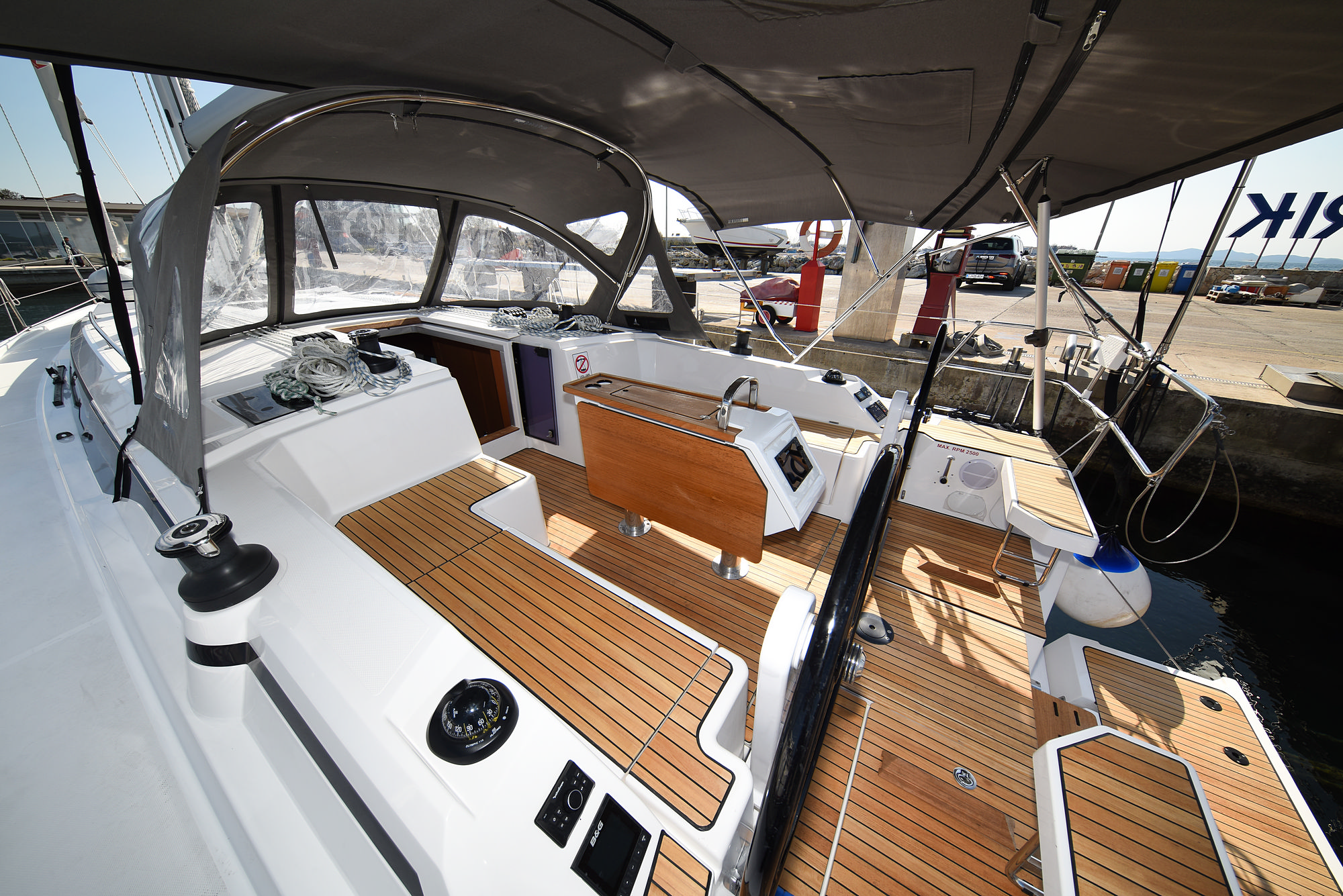 Photo #13 - Bavaria C42 (Dna) en Zadar - 18357