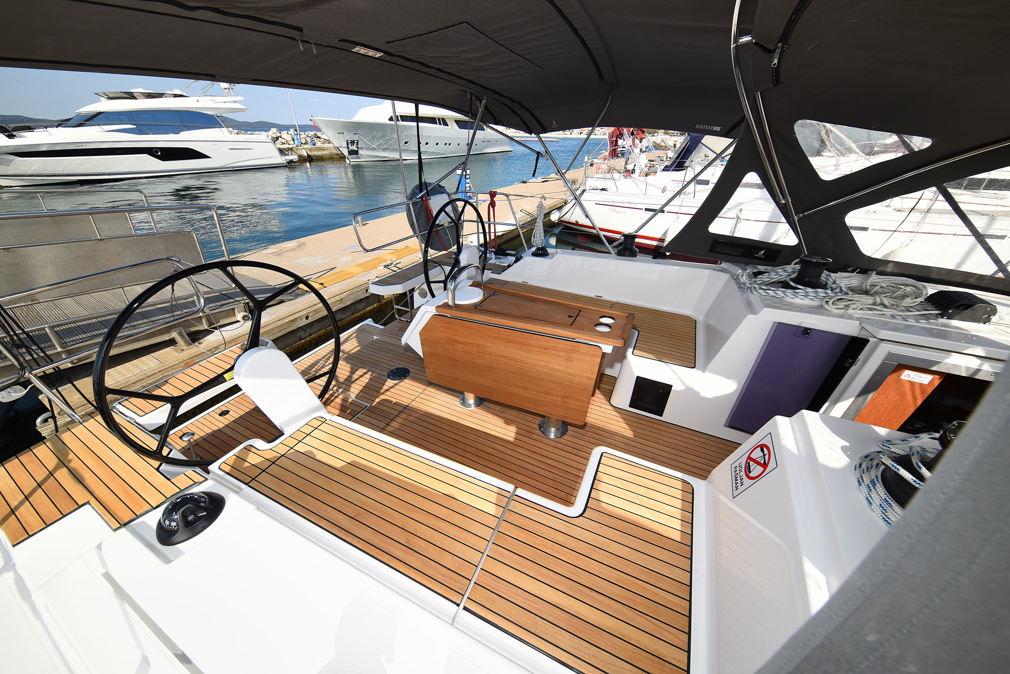 Photo #22 - Bavaria C42 (Dna) en Zadar - 18357