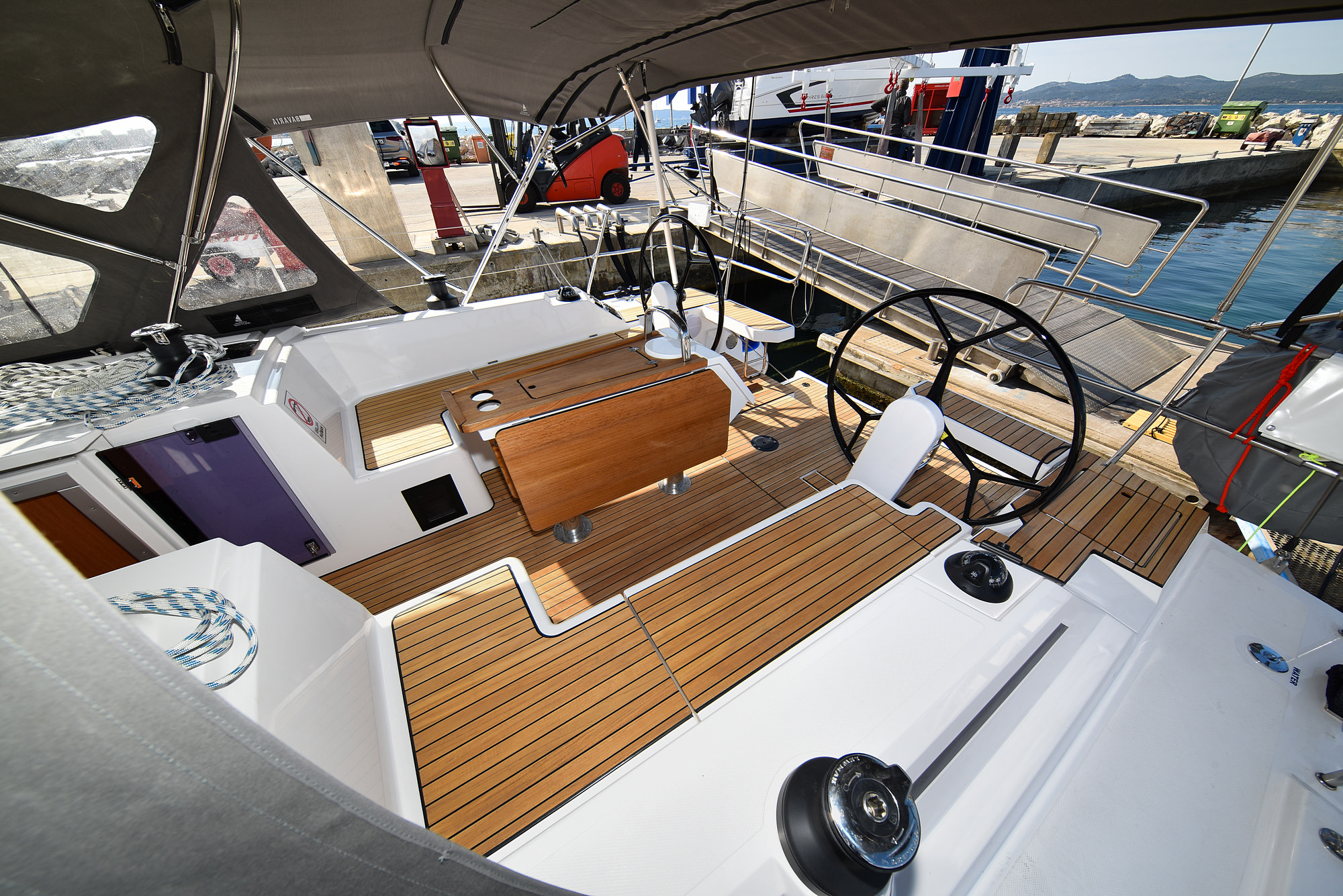Photo #83 - Bavaria C42 (Dna) en Zadar - 18357