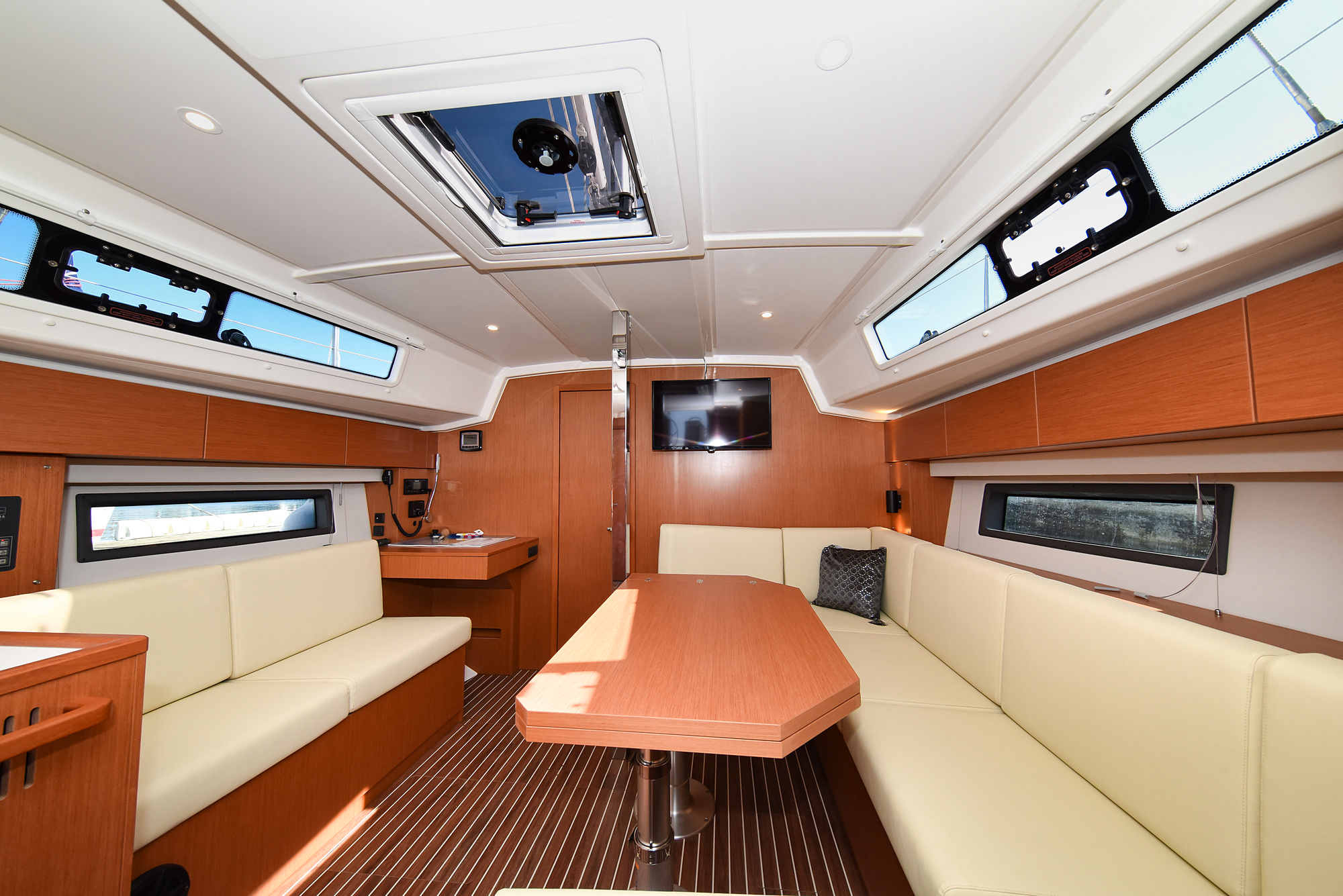 Photo #25 - Bavaria C42 (Dna) en Zadar - 18357