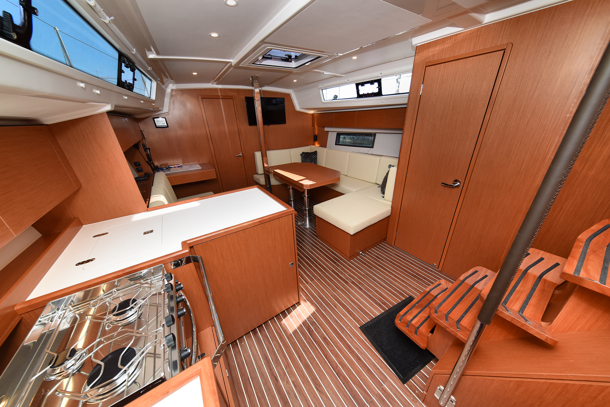 Photo #91 - Bavaria C42 (Dna) en Zadar - 18357