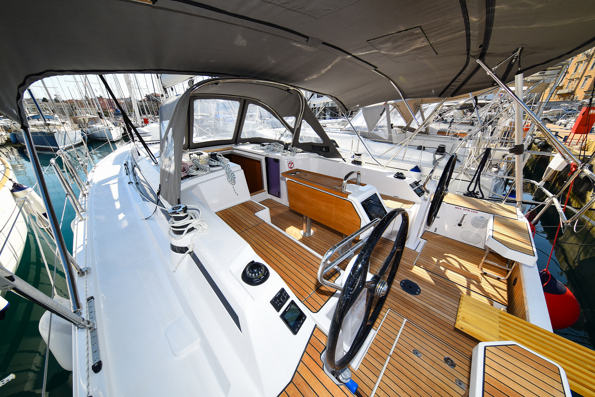Photo #96 - Bavaria C38 (SEA CLOUD) en Zadar - 18196