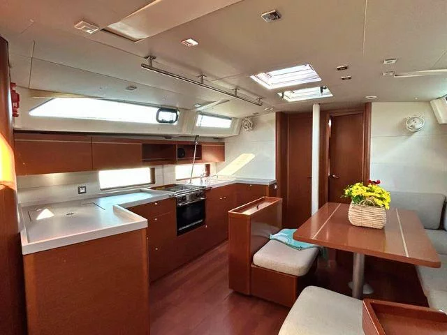 Oceanis 46.1 (4 cbs) (Blue Satellite) Interior image - 2