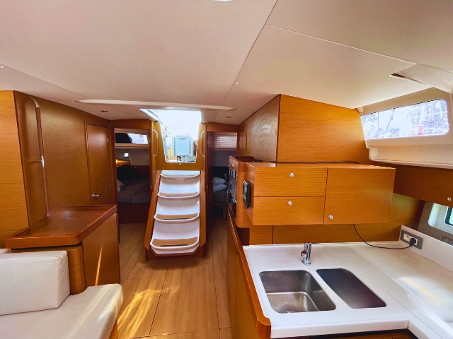 Photo #2 - Sun Odyssey 490 (Achilleas) in Athen - 12049