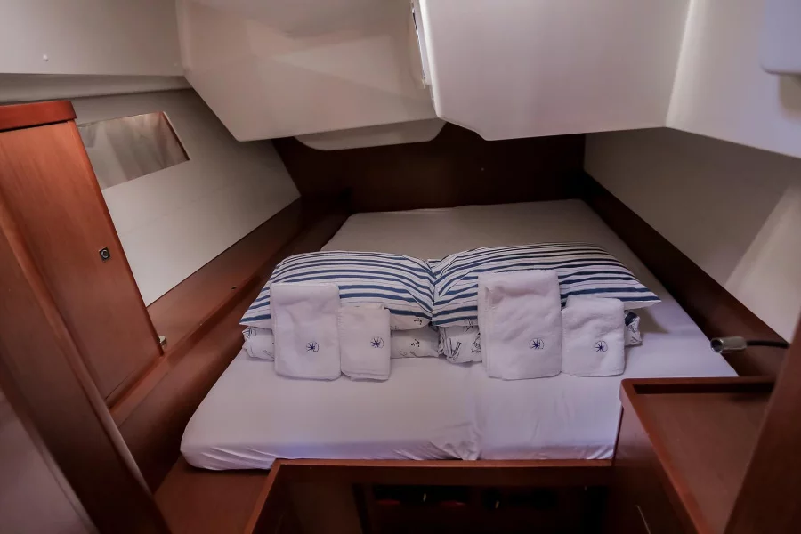Oceanis 48 (Nabucco: Forward Cabin #2 (Cabin Charter - 2 pax) Fully Crewed, ALL EXPENSES)  - 17