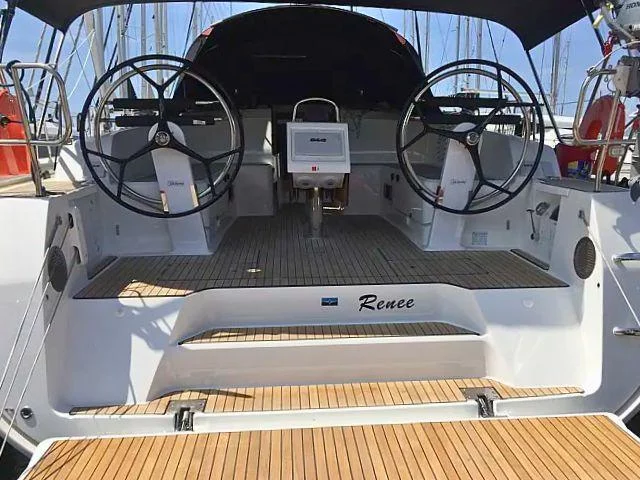 Bavaria Cruiser 46 (Renee)  - 3