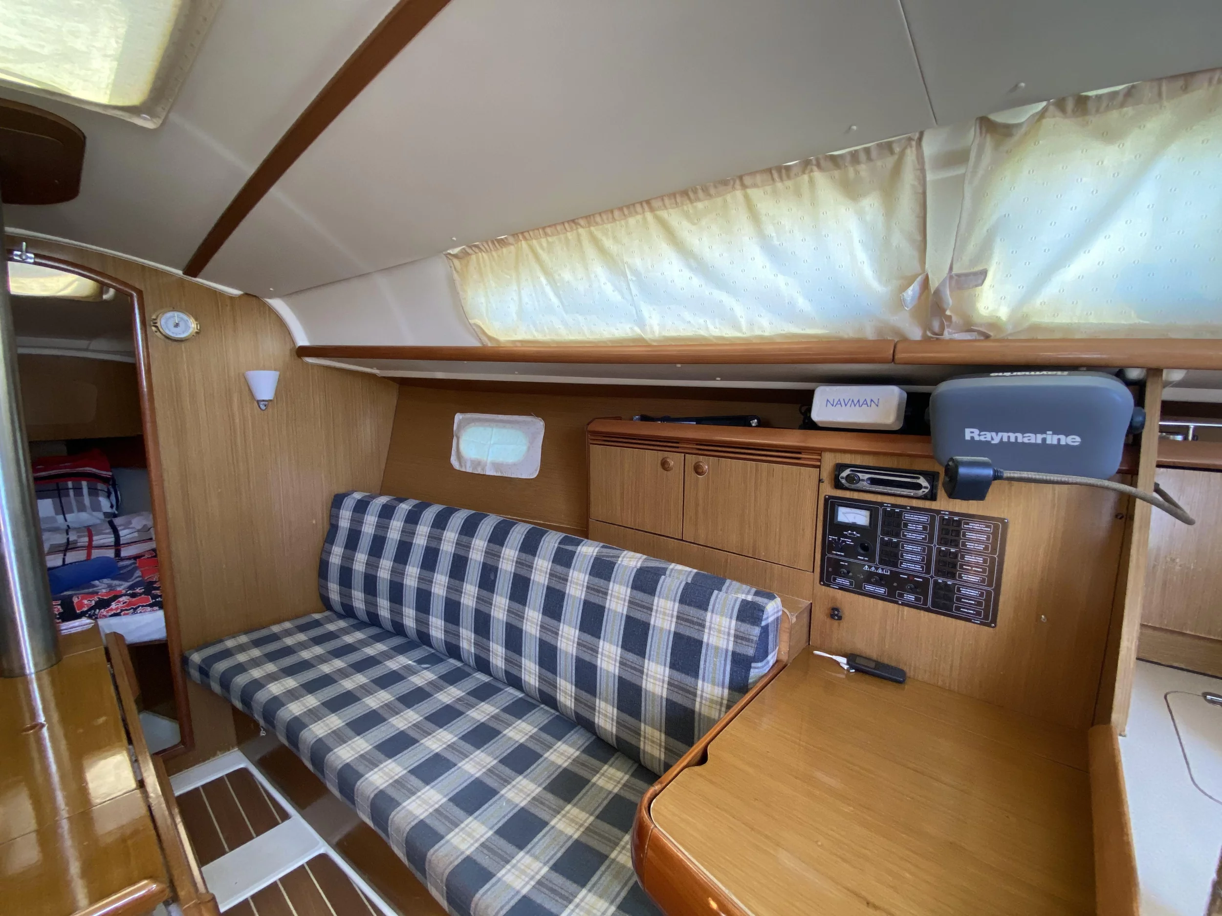 Sun Odyssey 32 i (Elif)  - 1