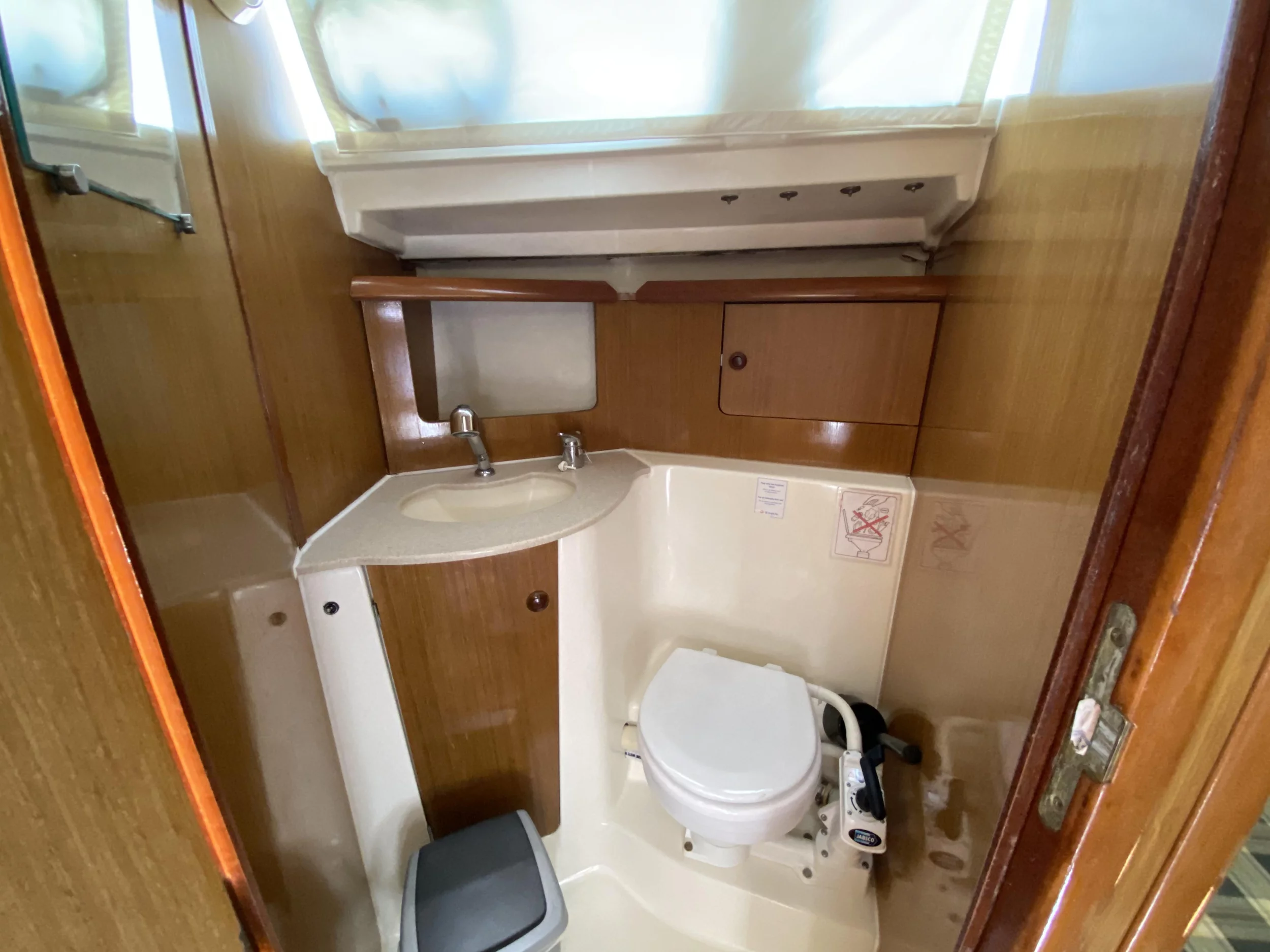 Sun Odyssey 32 i (Elif)  - 12