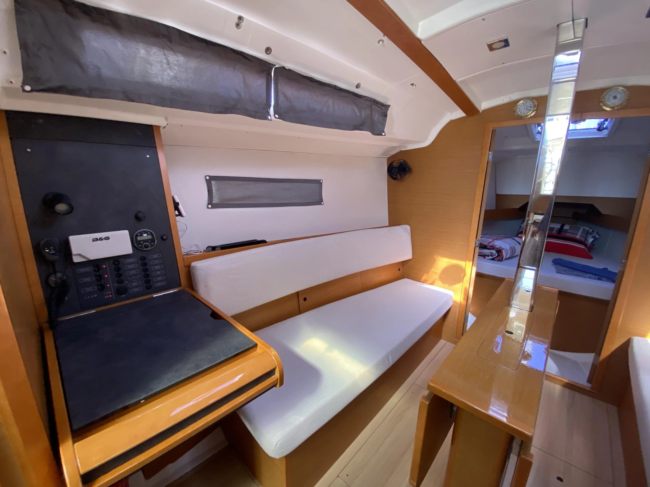Sun Odyssey 349 (Blue Dreams)  - 12
