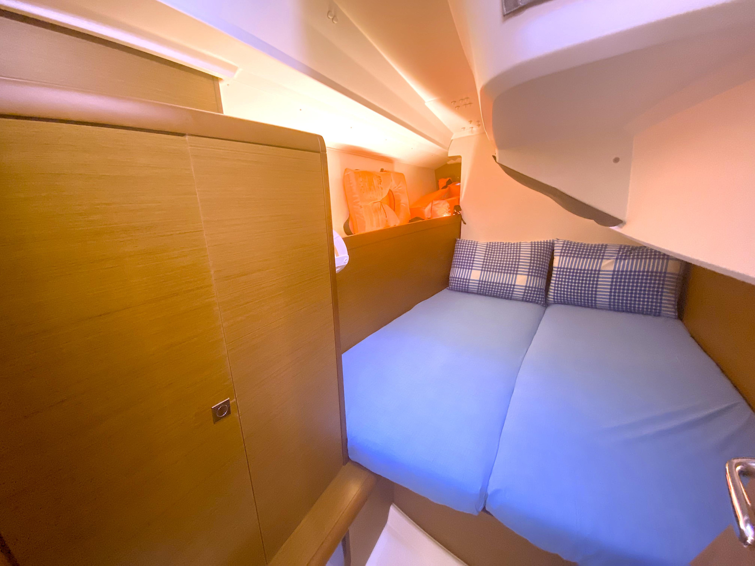 Photo #2 - Sun Odyssey 349 (Anahera) in Fethiye - 24589
