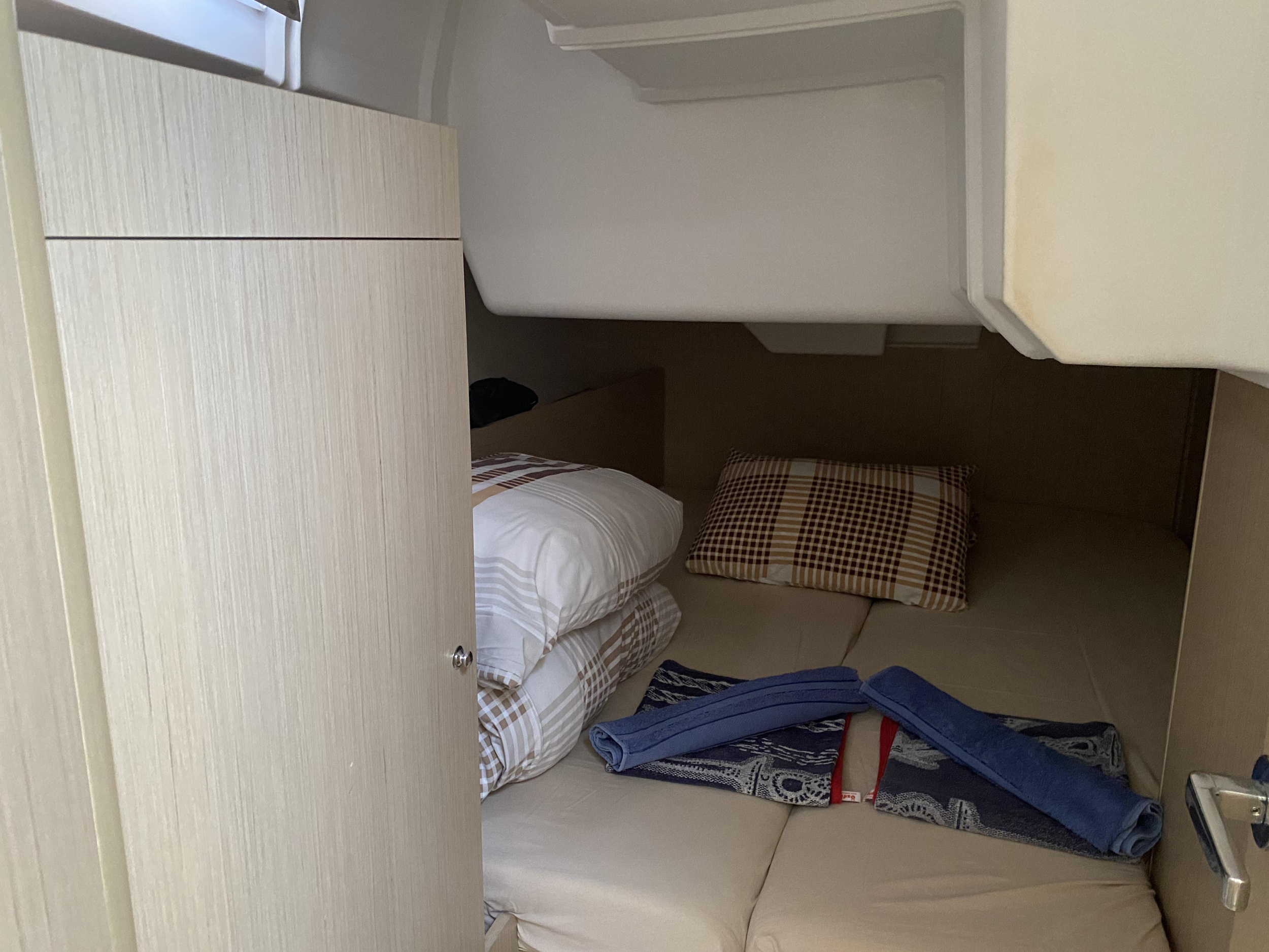 Photo #11 - Oceanis 38.1 (Helena) in Fethiye - 6857
