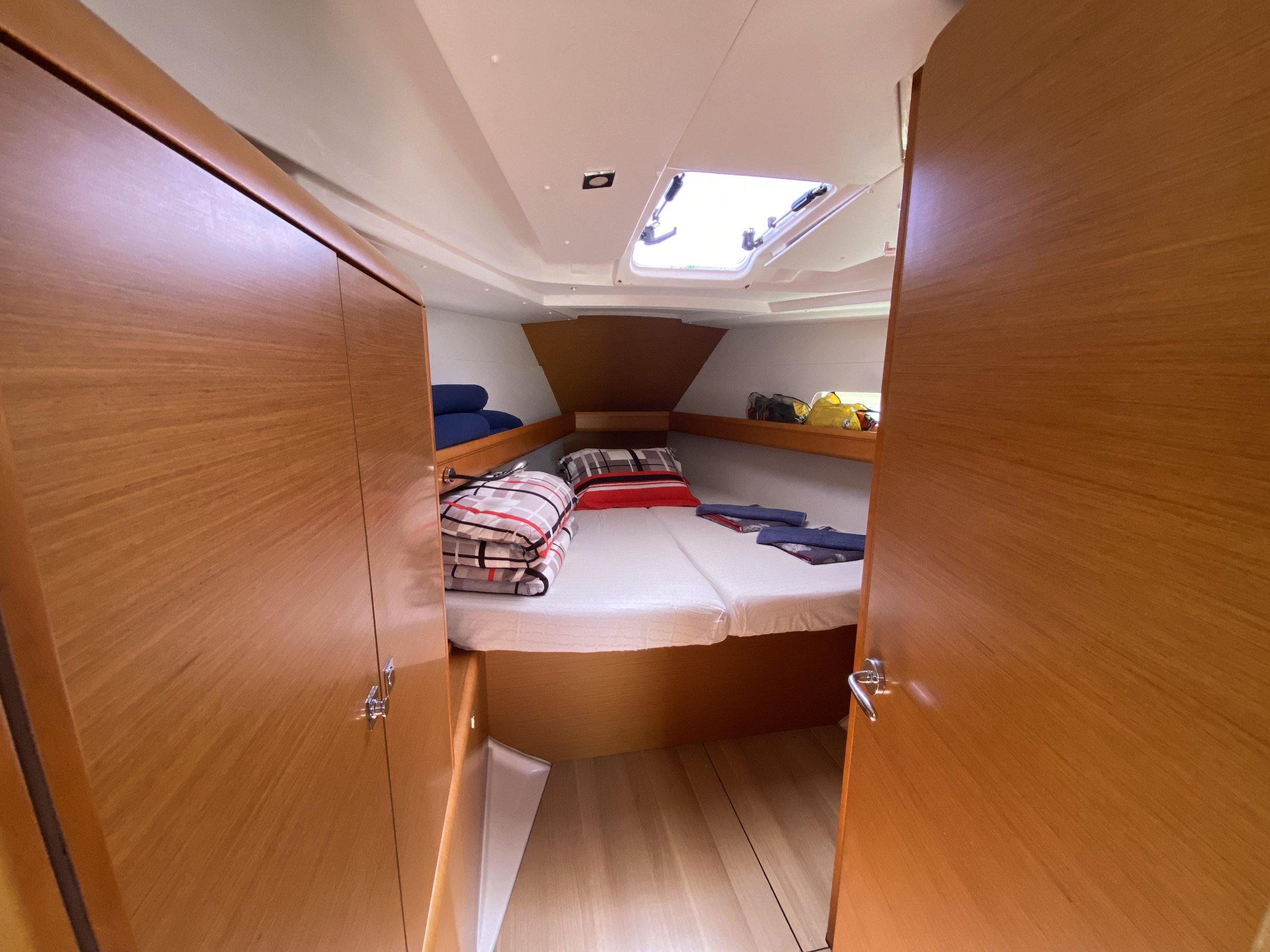 Photo #17 - Sun Odyssey 419 (Malea) in Fethiye - 17302