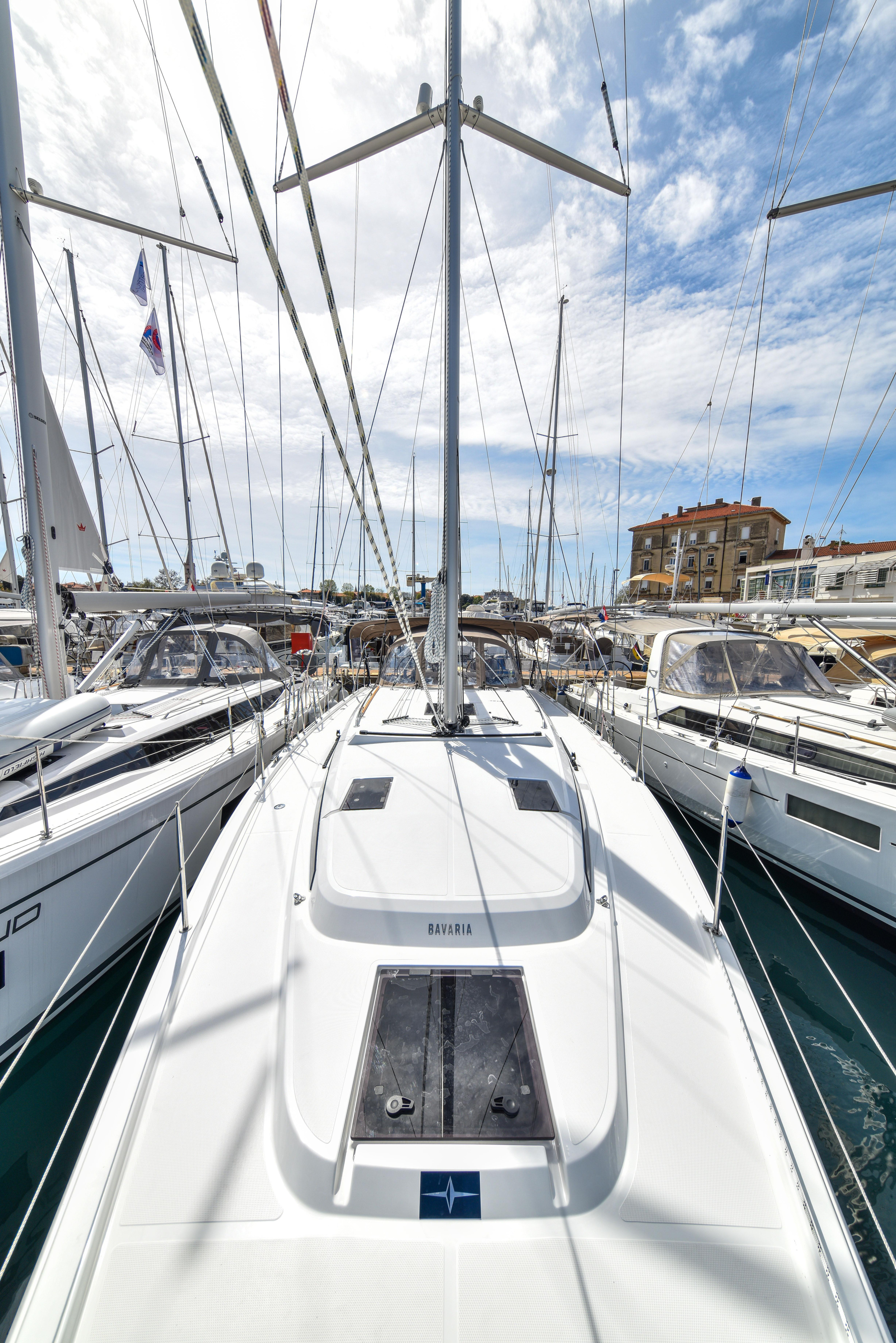 Photo #47 - Bavaria C42 (Mauvic) in Zadar - 18195