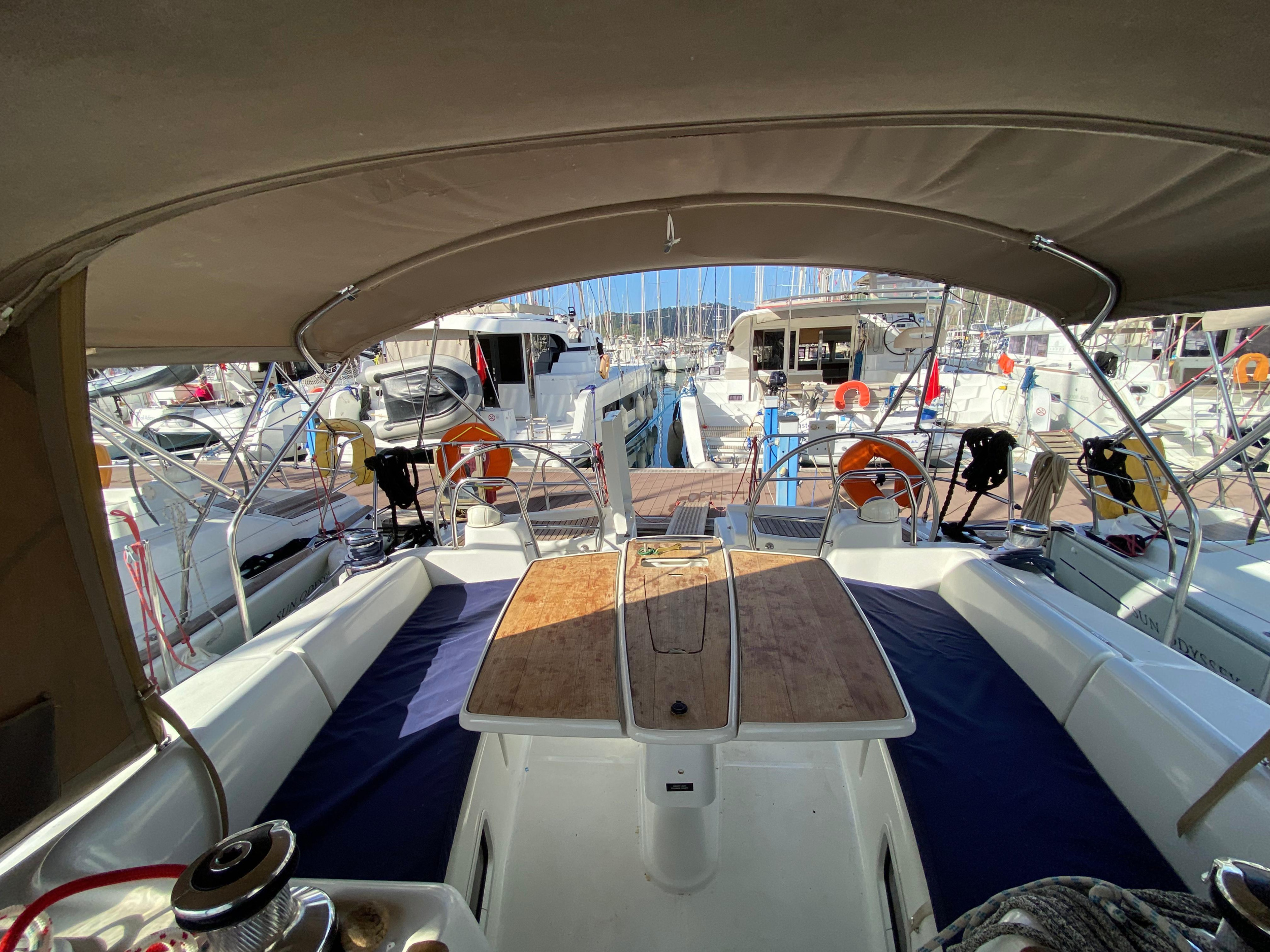 Photo #9 - Oceanis 43 (Bliss) in Fethiye - 10874