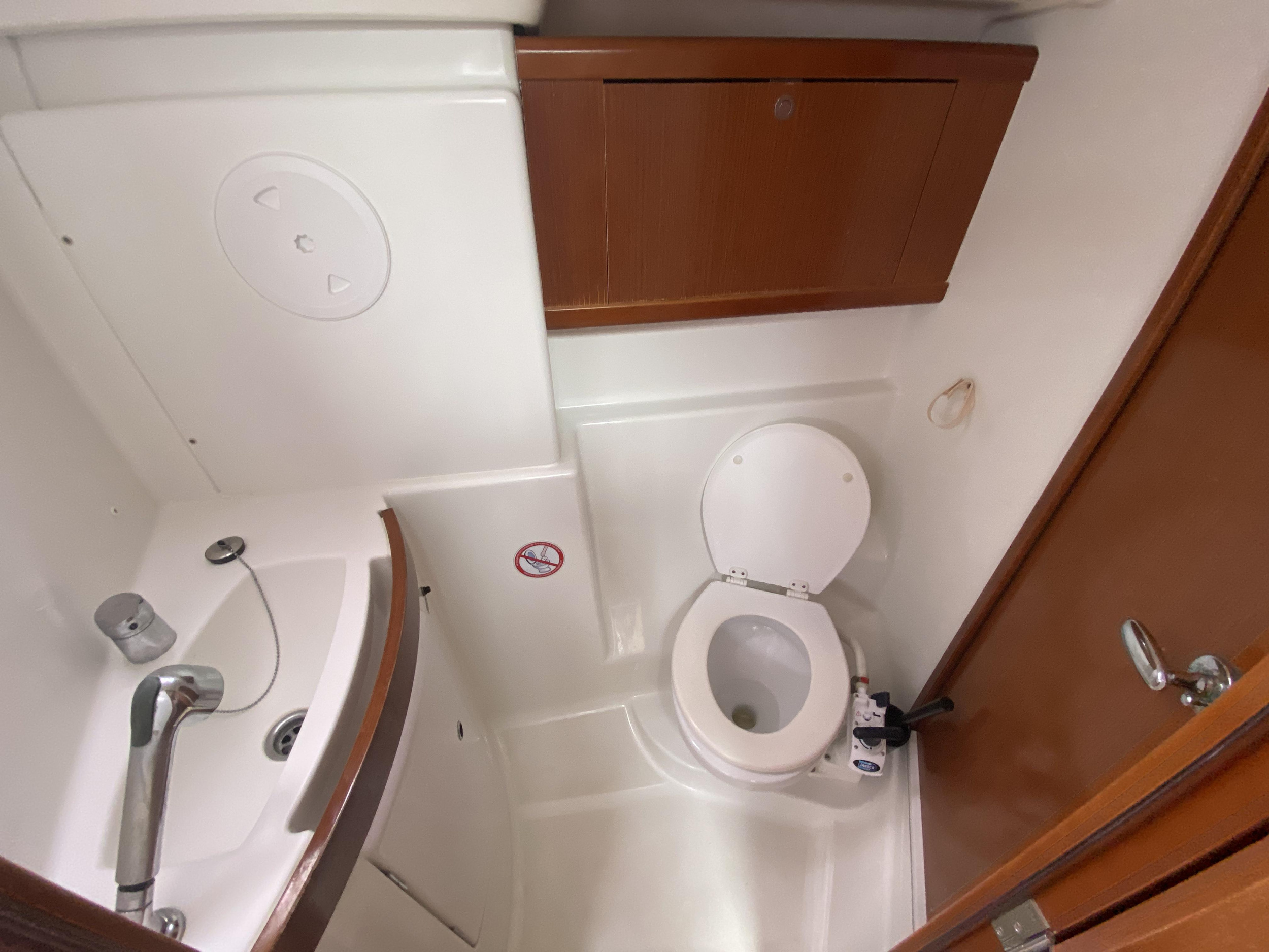Photo #16 - Oceanis 43 (Bliss) in Fethiye - 10874