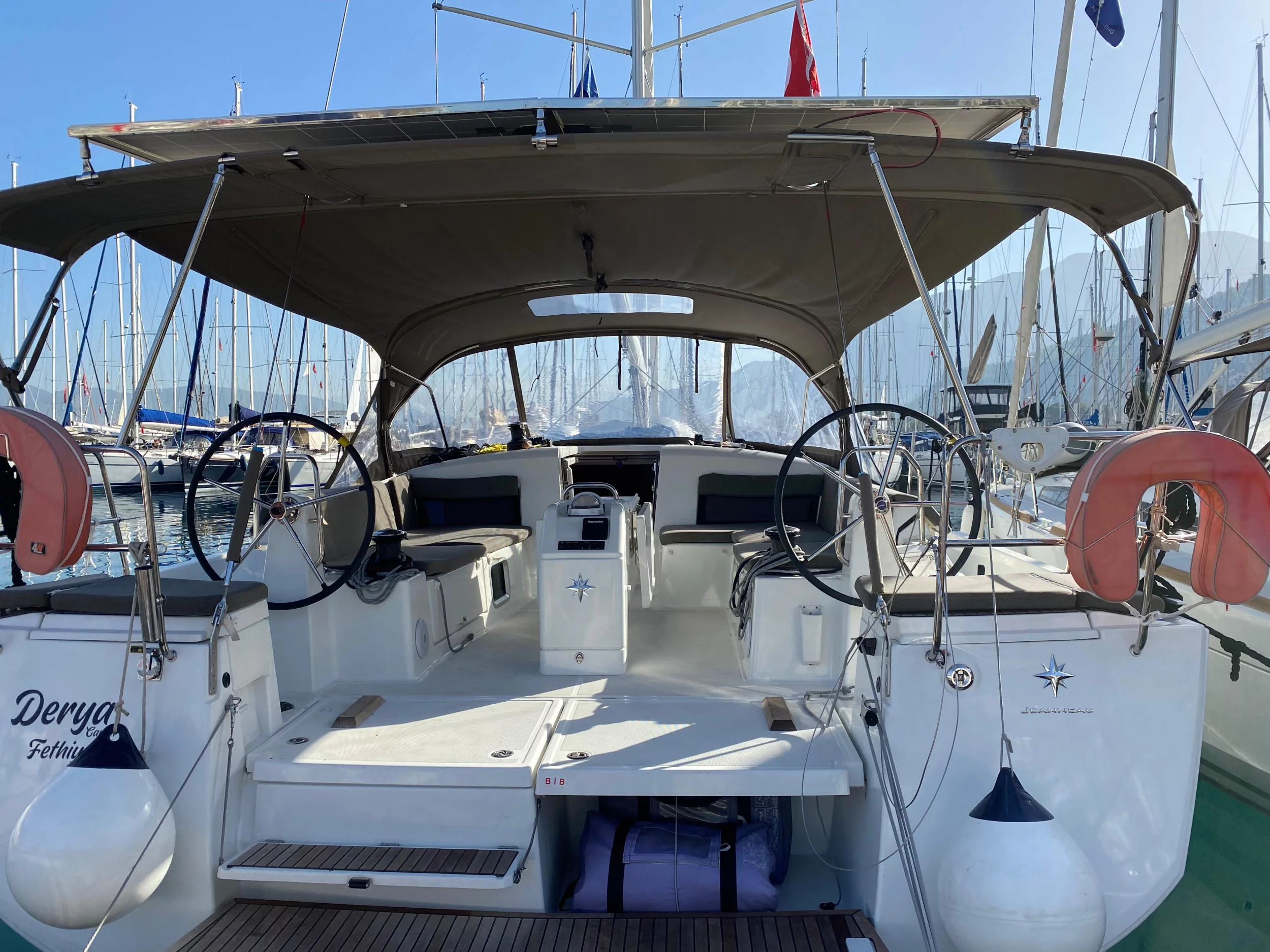Sun Odyssey 490 (Derya)  - 13
