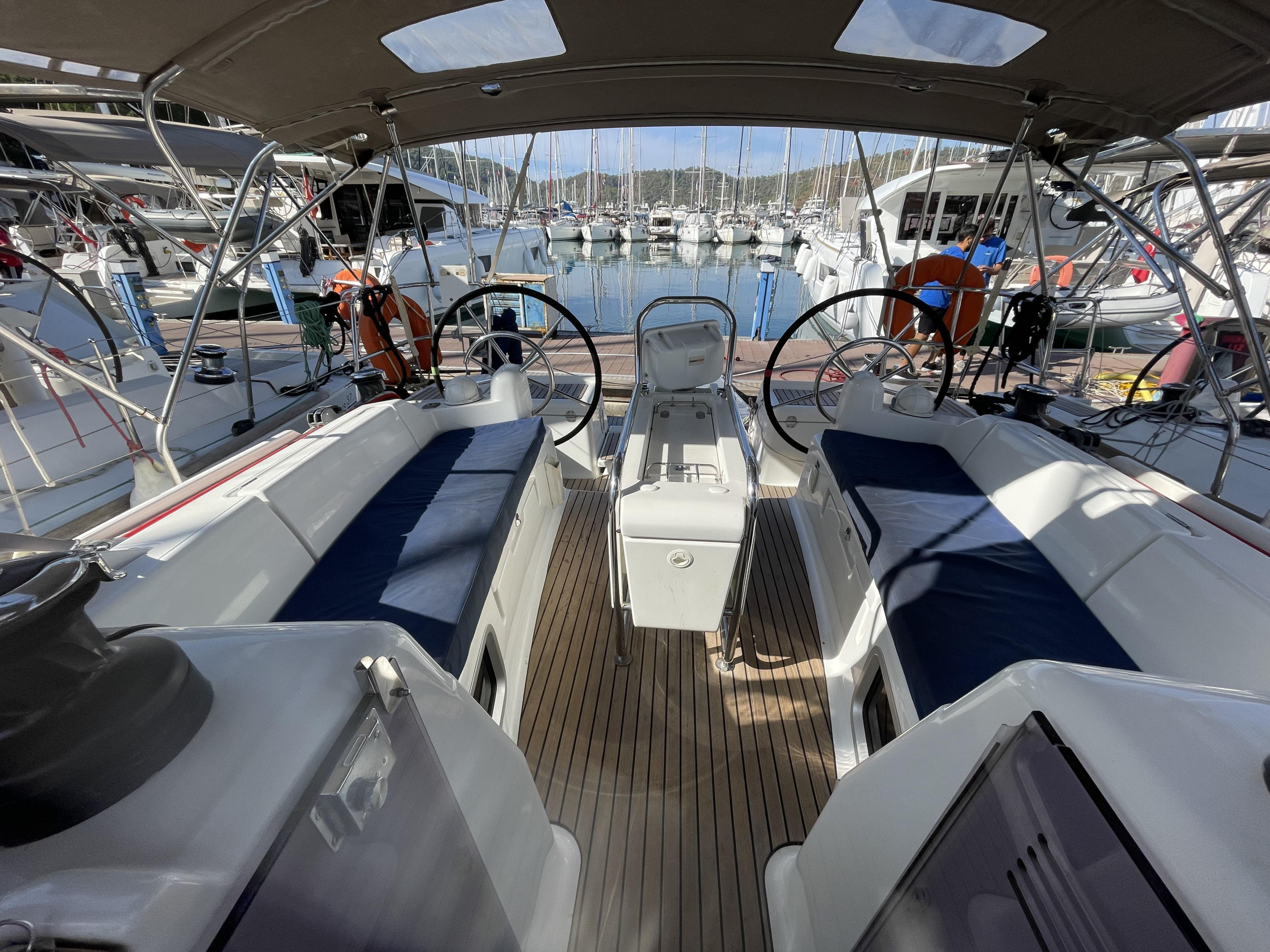Photo #8 - Sun Odyssey 419 (Malea) in Fethiye - 17302