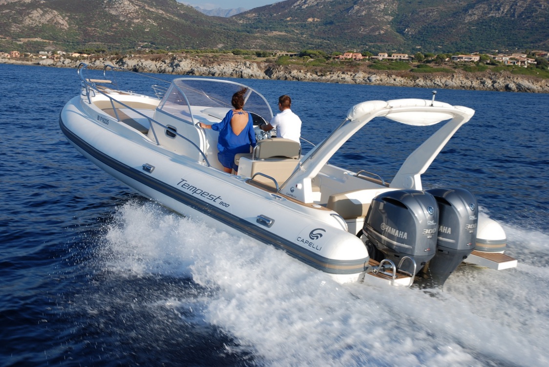 Photo #6 - Tempest 900 (Sardus) in La Maddalena - 8743