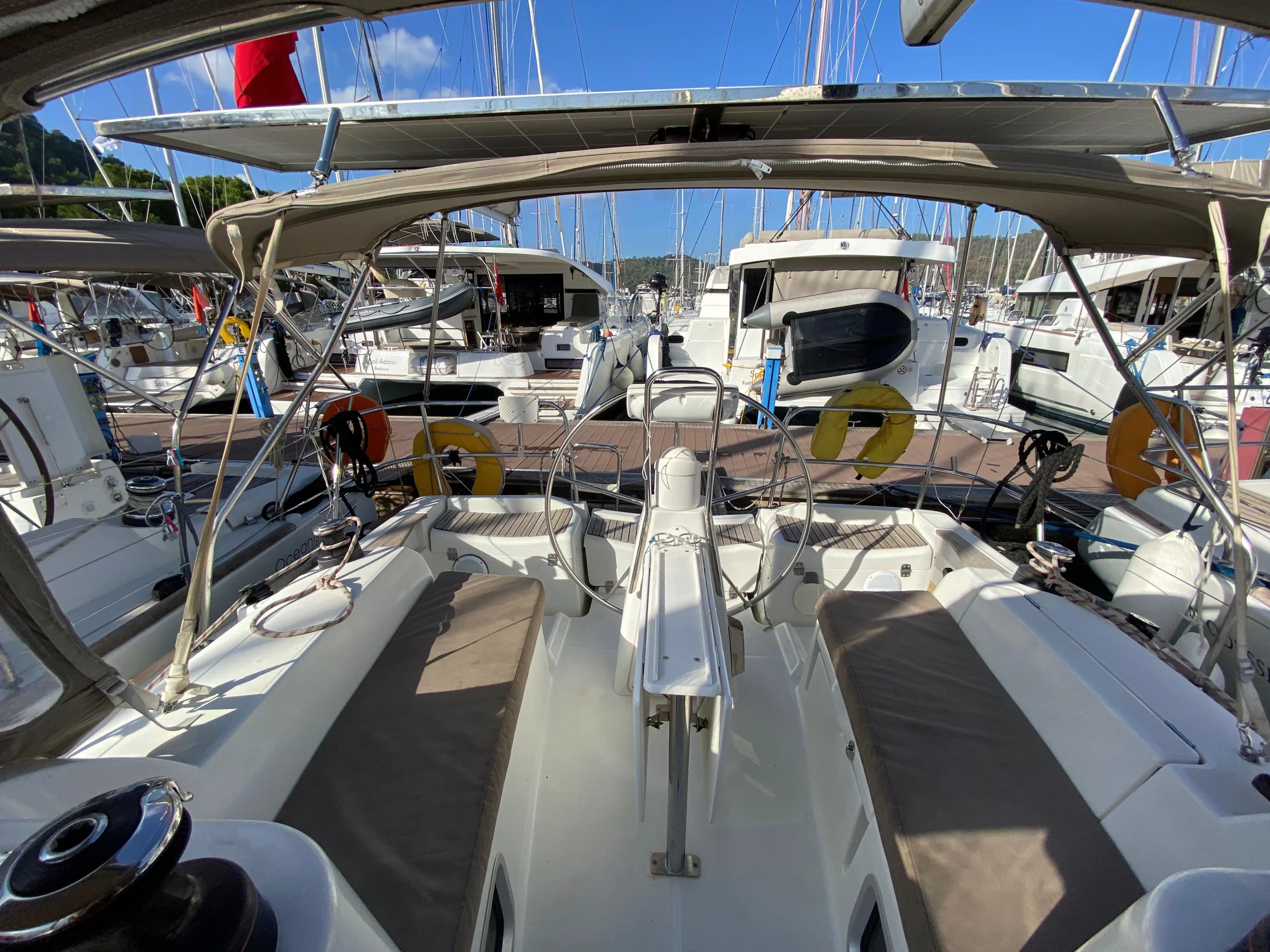 Sun Odyssey 36i (Scooby-Doo)  - 9
