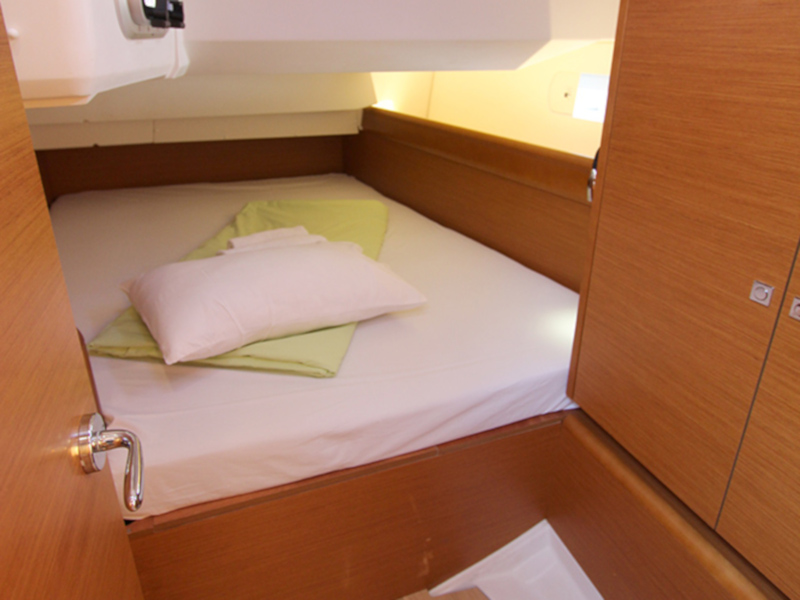 Photo #2 - Sun Odyssey 449 (Gaia) in Lavrion - 4388