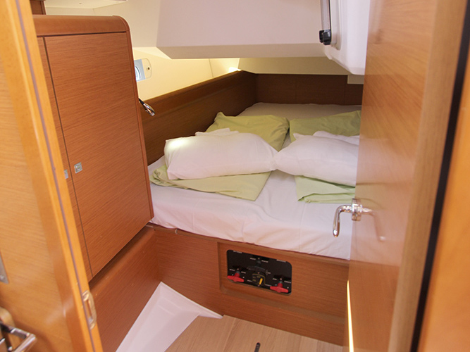 Photo #16 - Sun Odyssey 449 (Gaia) in Lavrion - 4388
