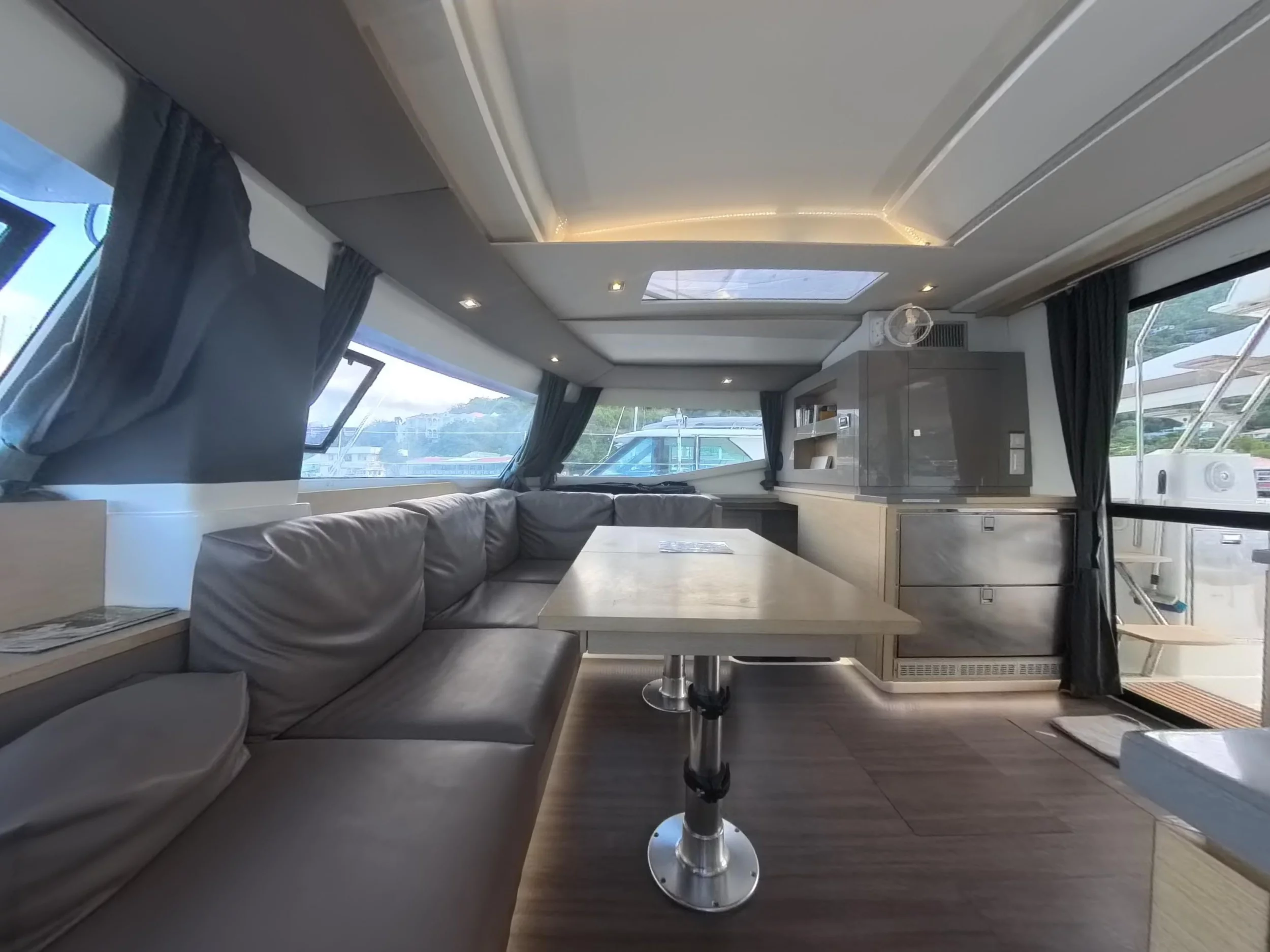 Fountaine Pajot Helia 44 Evolution (Owner's Version) (Anila) Interior image - 23