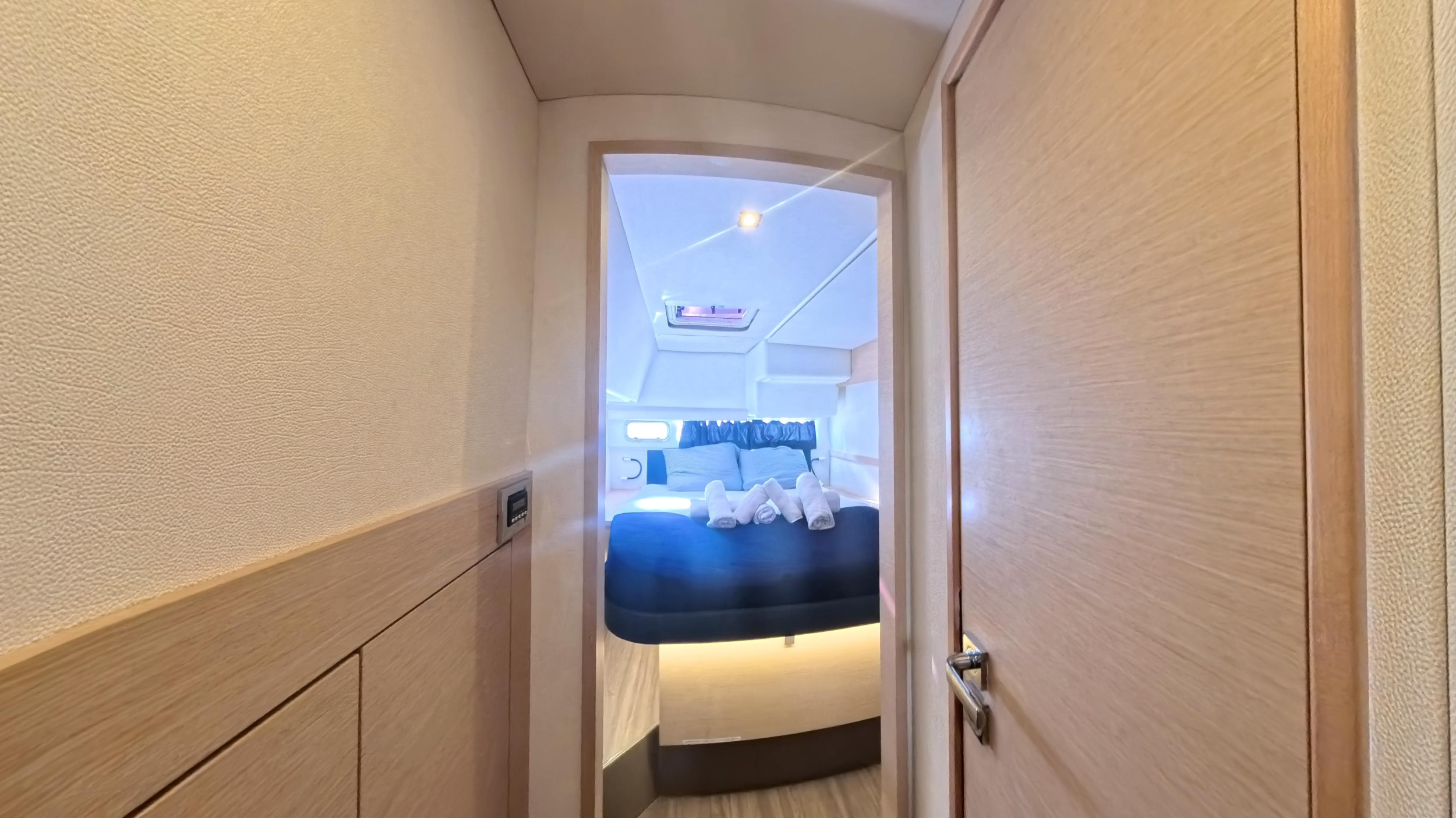 Photo #11 - Fountaine Pajot Helia 44 Evolution (Owner's Version) (Anila) en Road Town - 63175