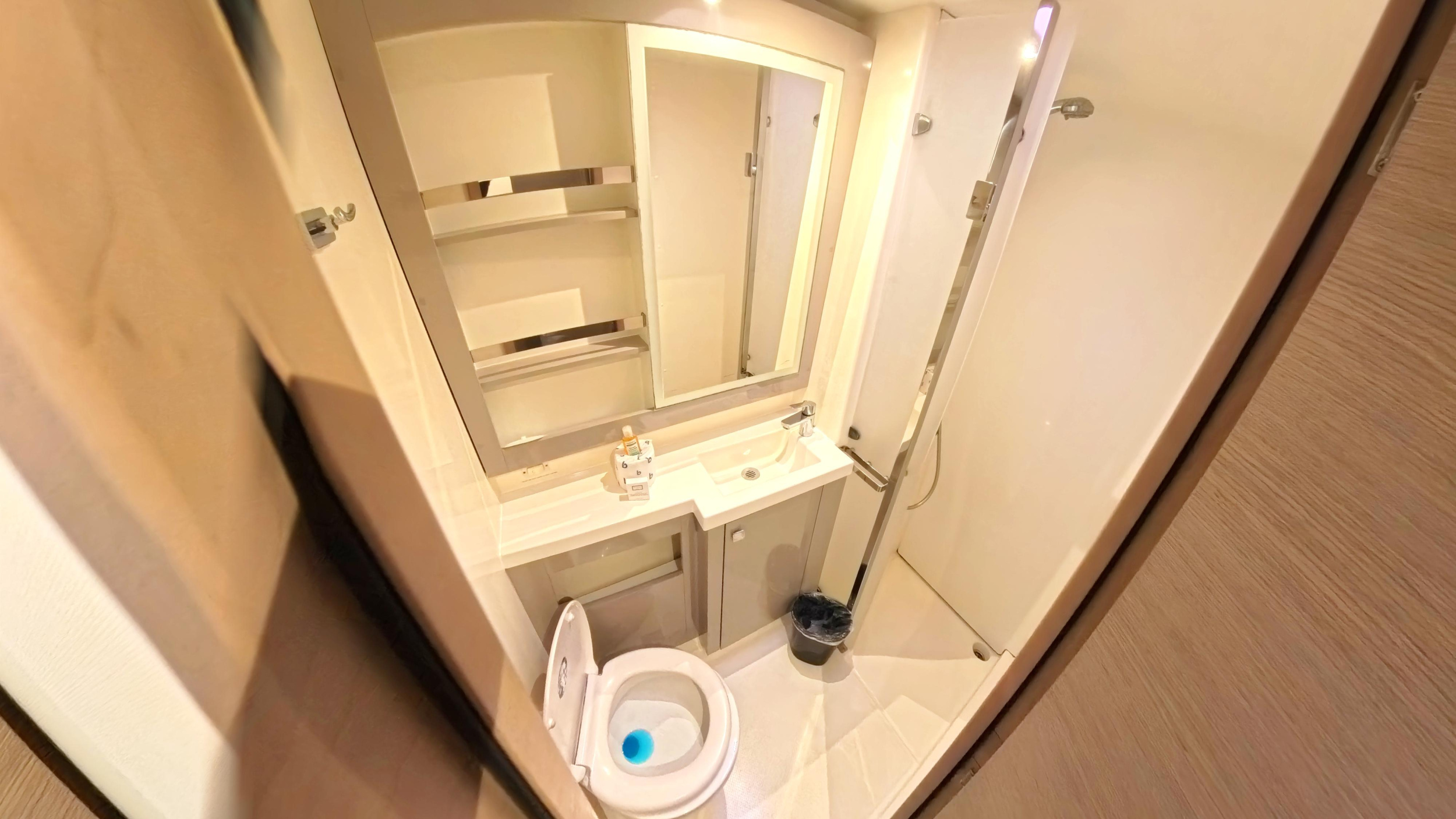 Photo #11 - Fountaine Pajot Saona 47 (Parrot Ice) en Road Town - 63174