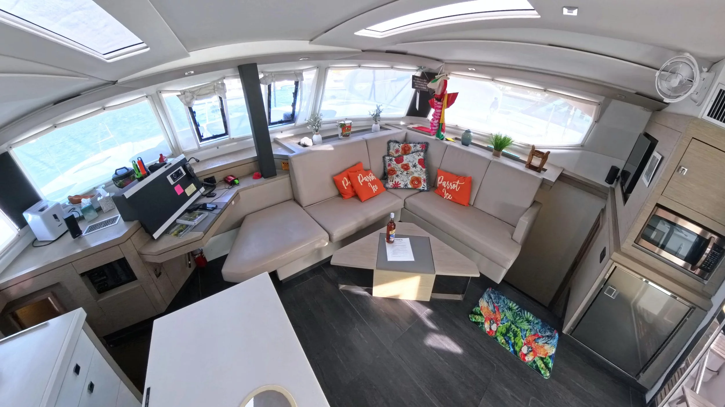 Fountaine Pajot Saona 47 (Parrot Ice)  - 11