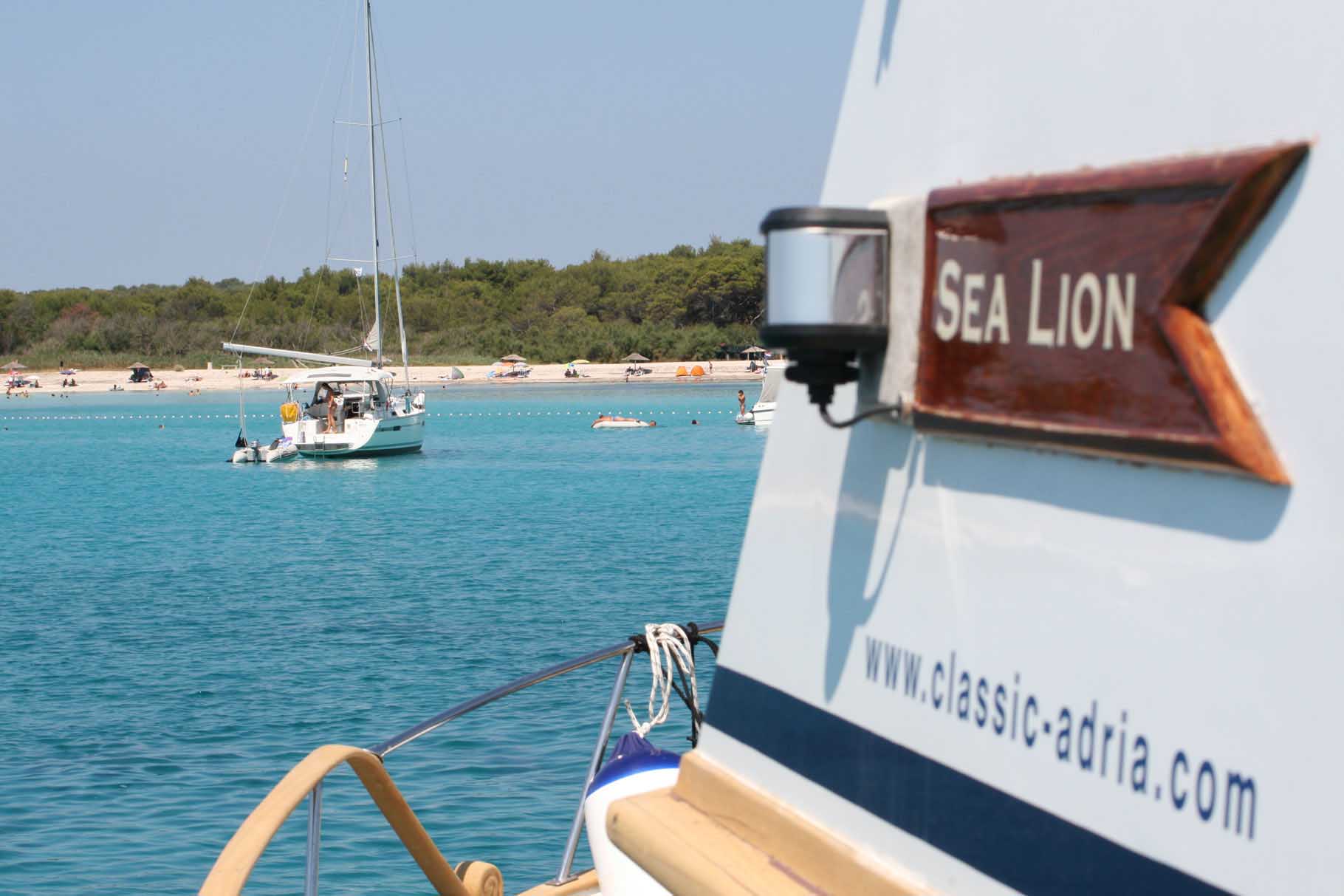 Photo #26 - Hampton 42 (SEA LION) in Zara - 4130
