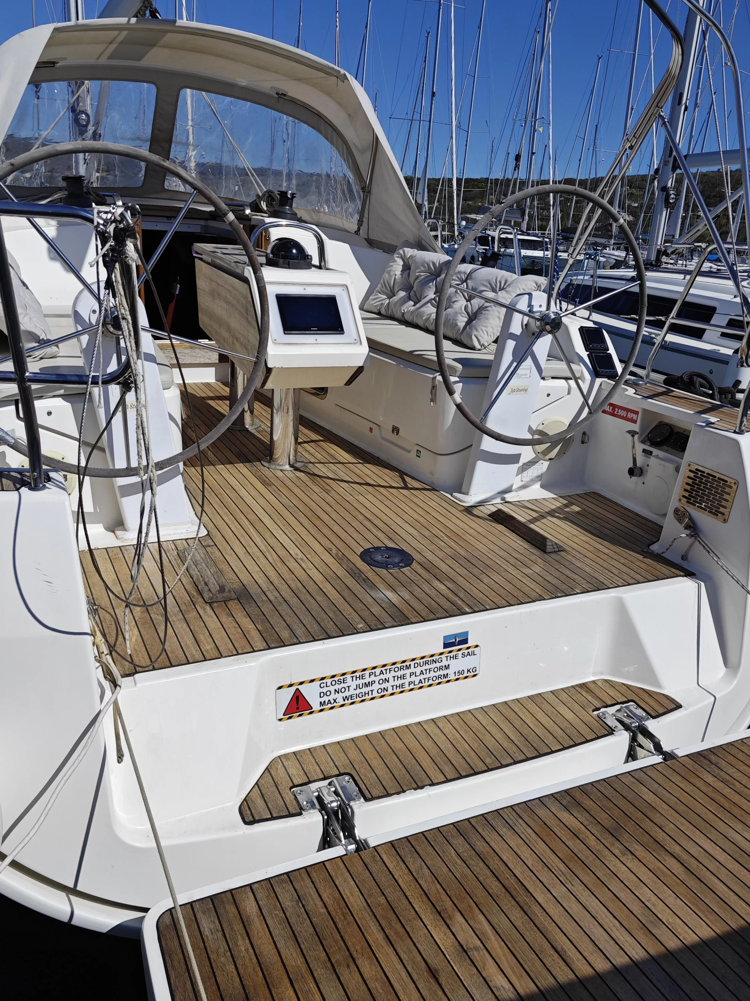 Bavaria Cruiser 37 (BURA)  - 17
