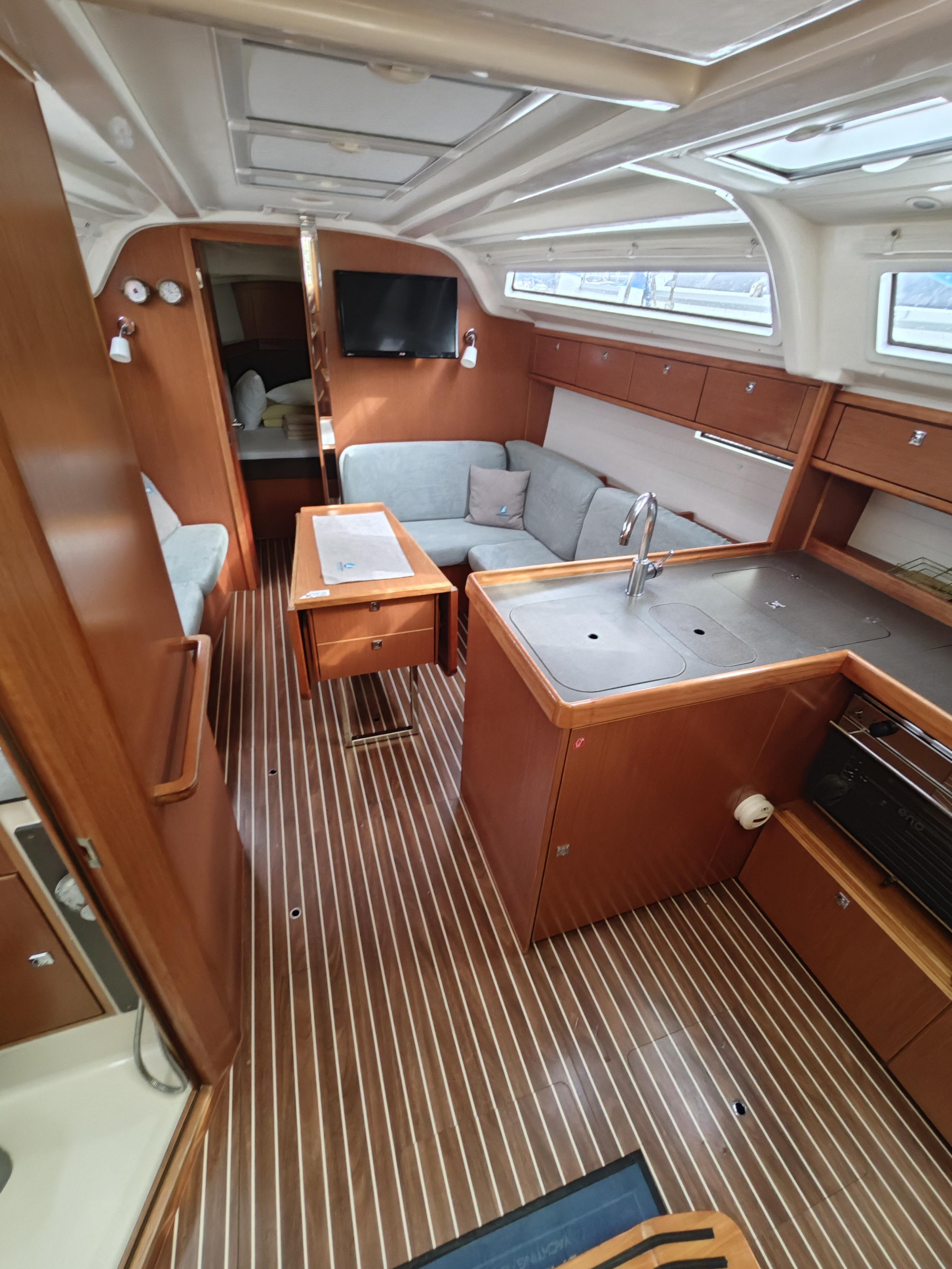 Photo #23 - Bavaria Cruiser 37 (BURA) en Krk - 21584