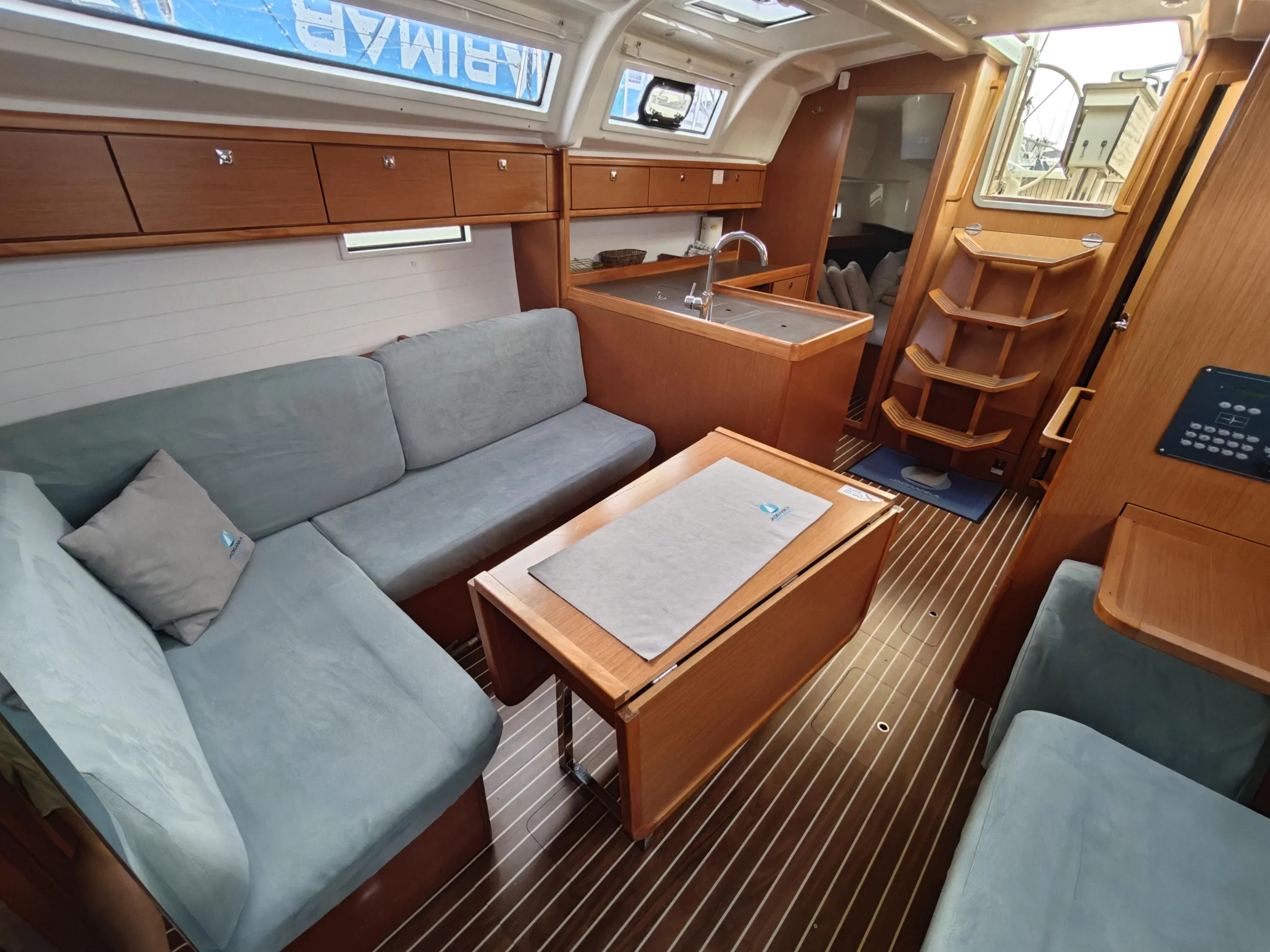 Bavaria Cruiser 37 (BURA)  - 20
