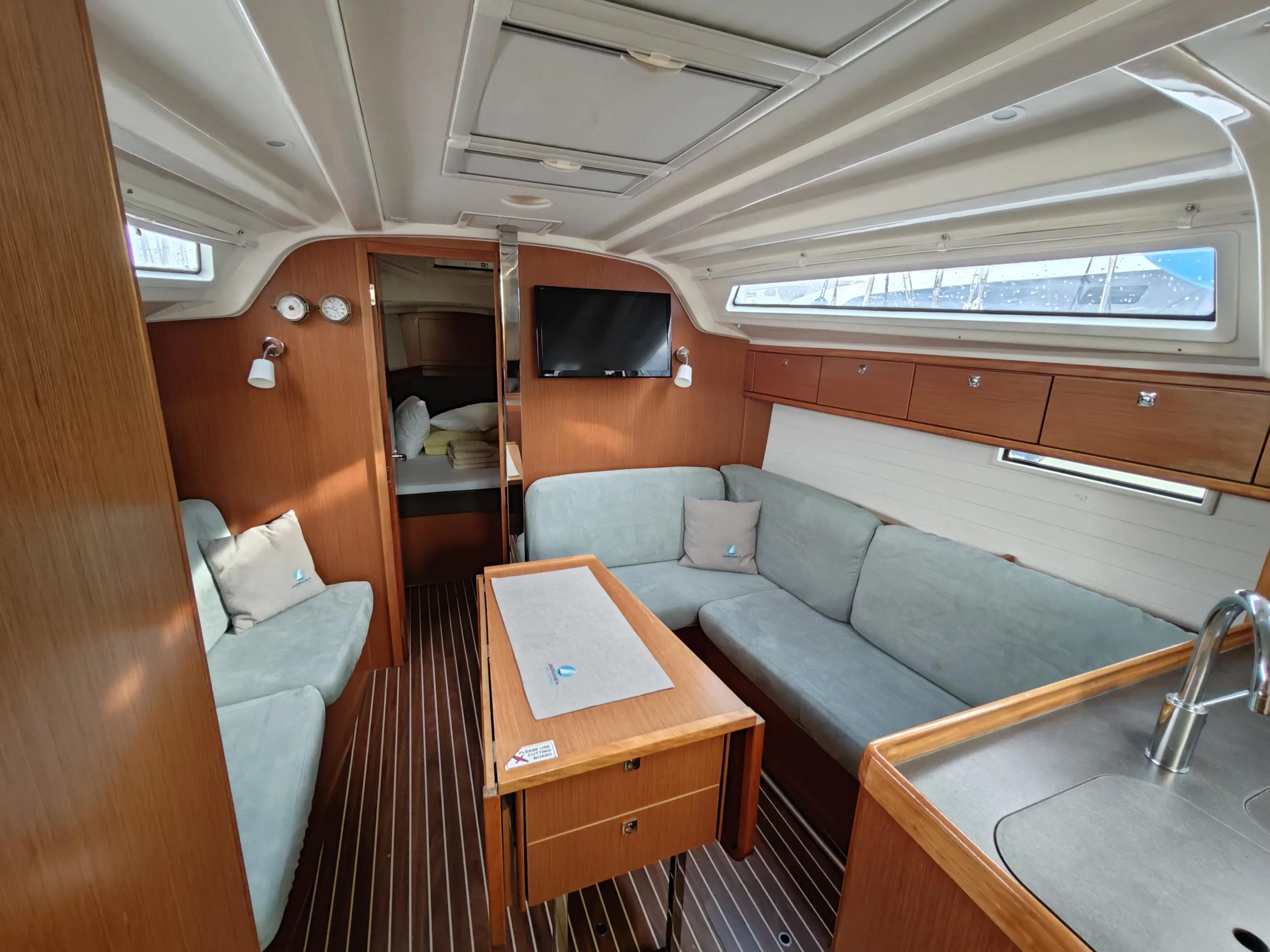 Bavaria Cruiser 37 (BURA)  - 4