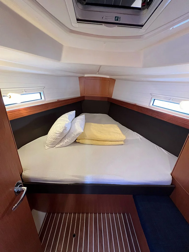 Bavaria Cruiser 37 (BURA)  - 10