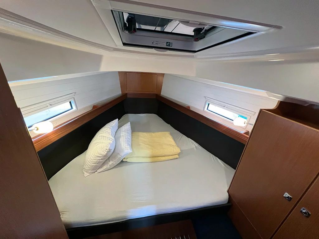 Bavaria Cruiser 37 (BURA)  - 28