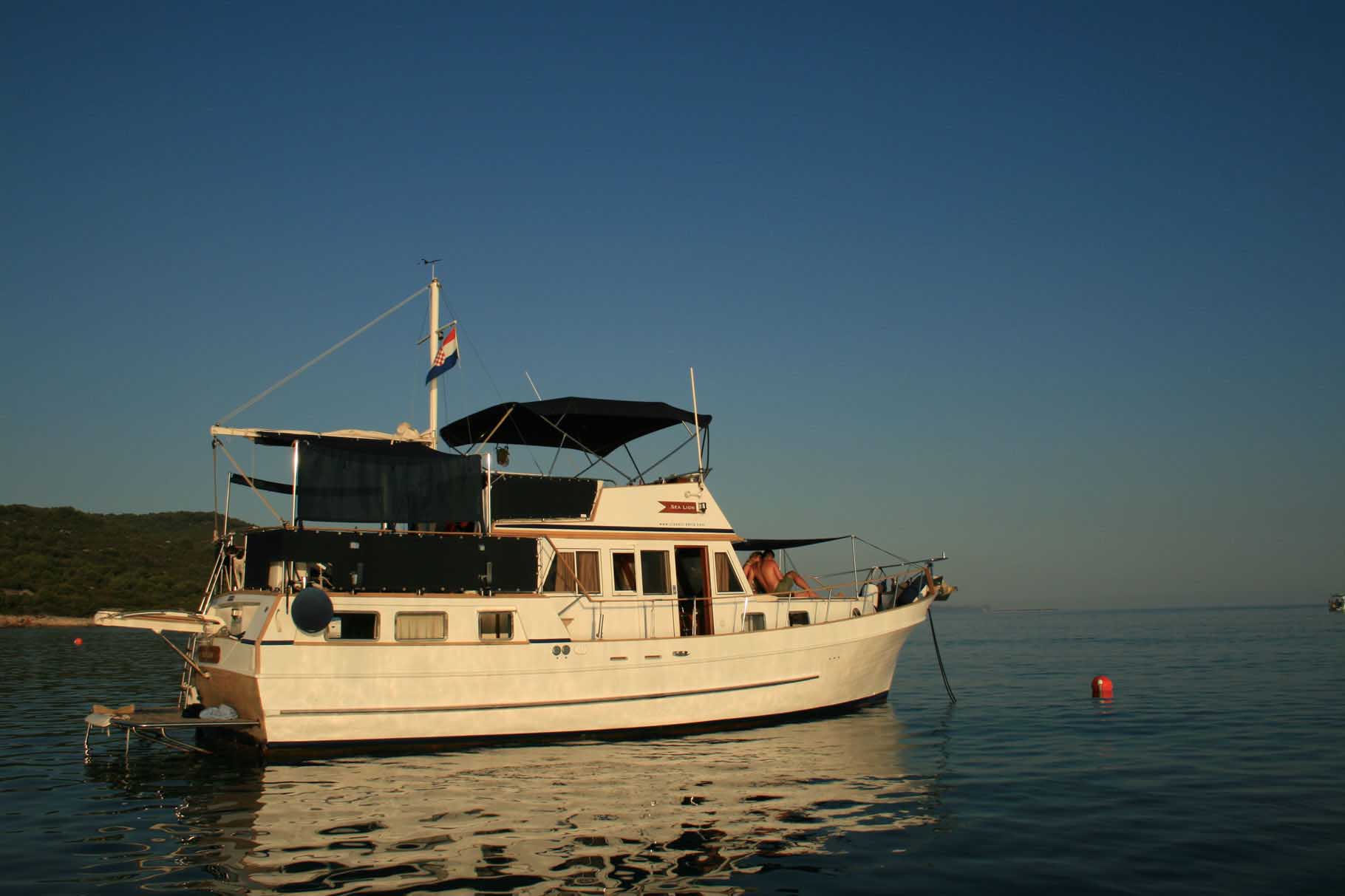 Photo #12 - Hampton 42 (SEA LION) in Zara - 4130