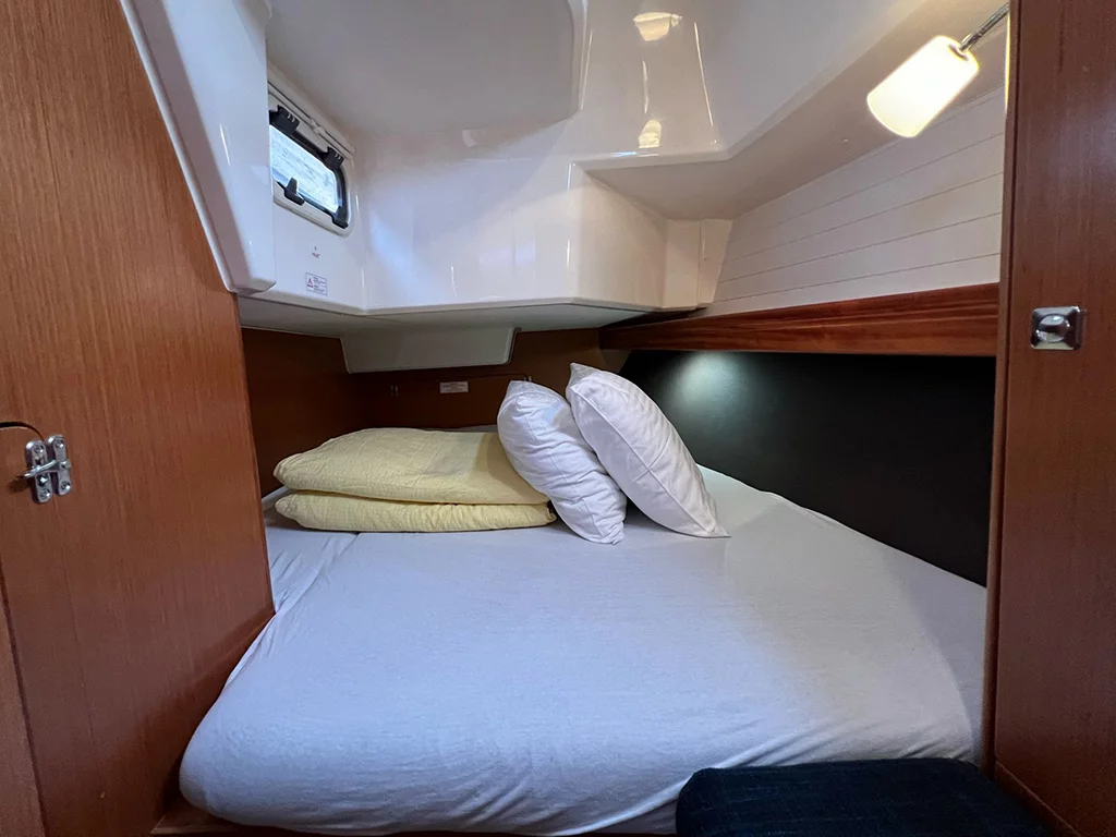 Bavaria Cruiser 37 (BURA)  - 6