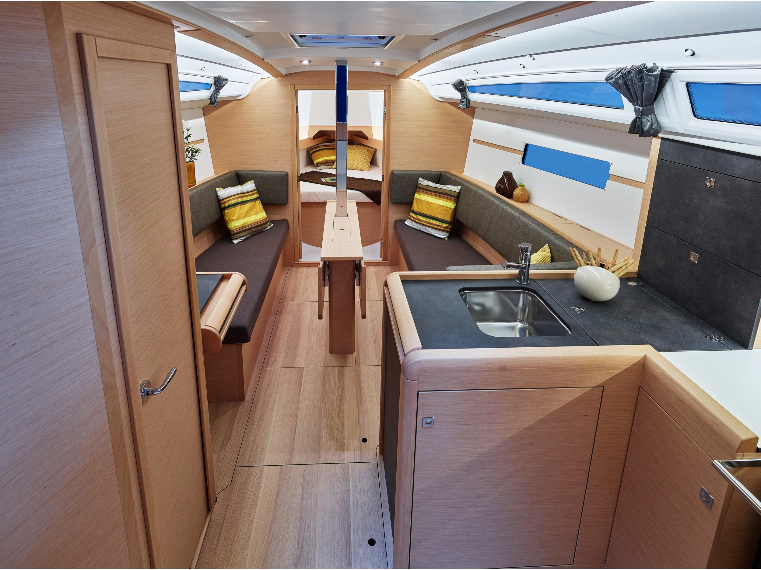 Photo #15 - Sun Odyssey 349 max 8 Pers (Ana) in Pula - 8190