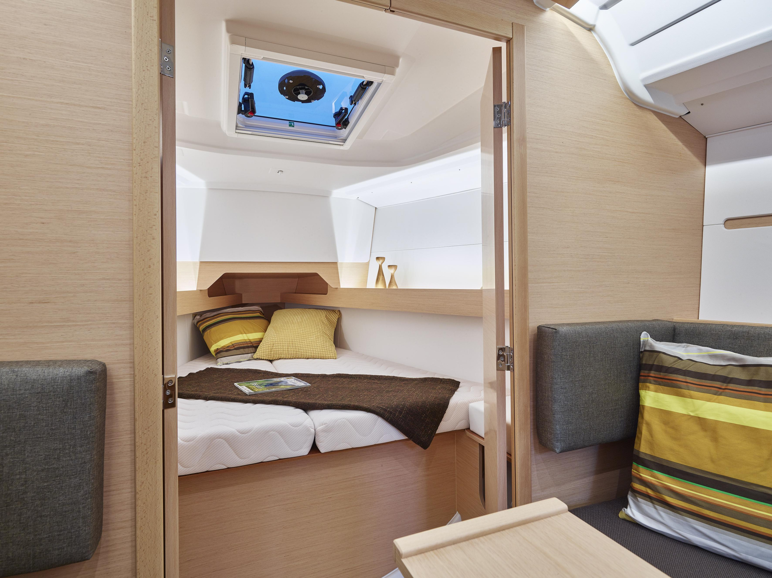 Photo #3 - Sun Odyssey 349 max 8 Pers (Ana) in Pula - 8190