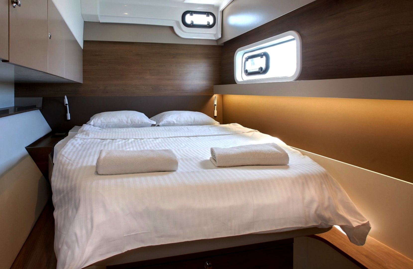 Photo #8 - Bali Catspace (STEADY STREAMER) in Athens - 8390