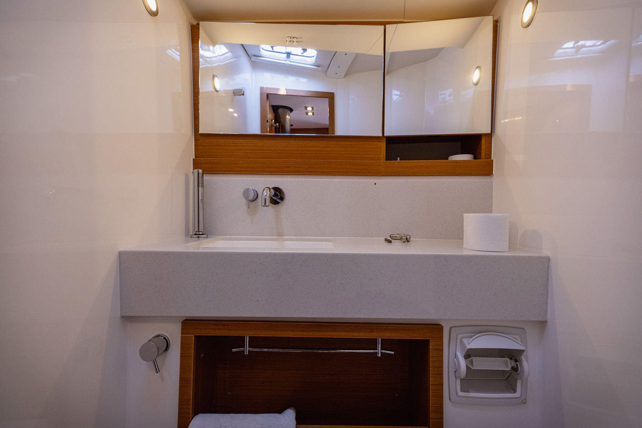 Photo #11 - Dufour 470 (BALU) in Kastela - 4845