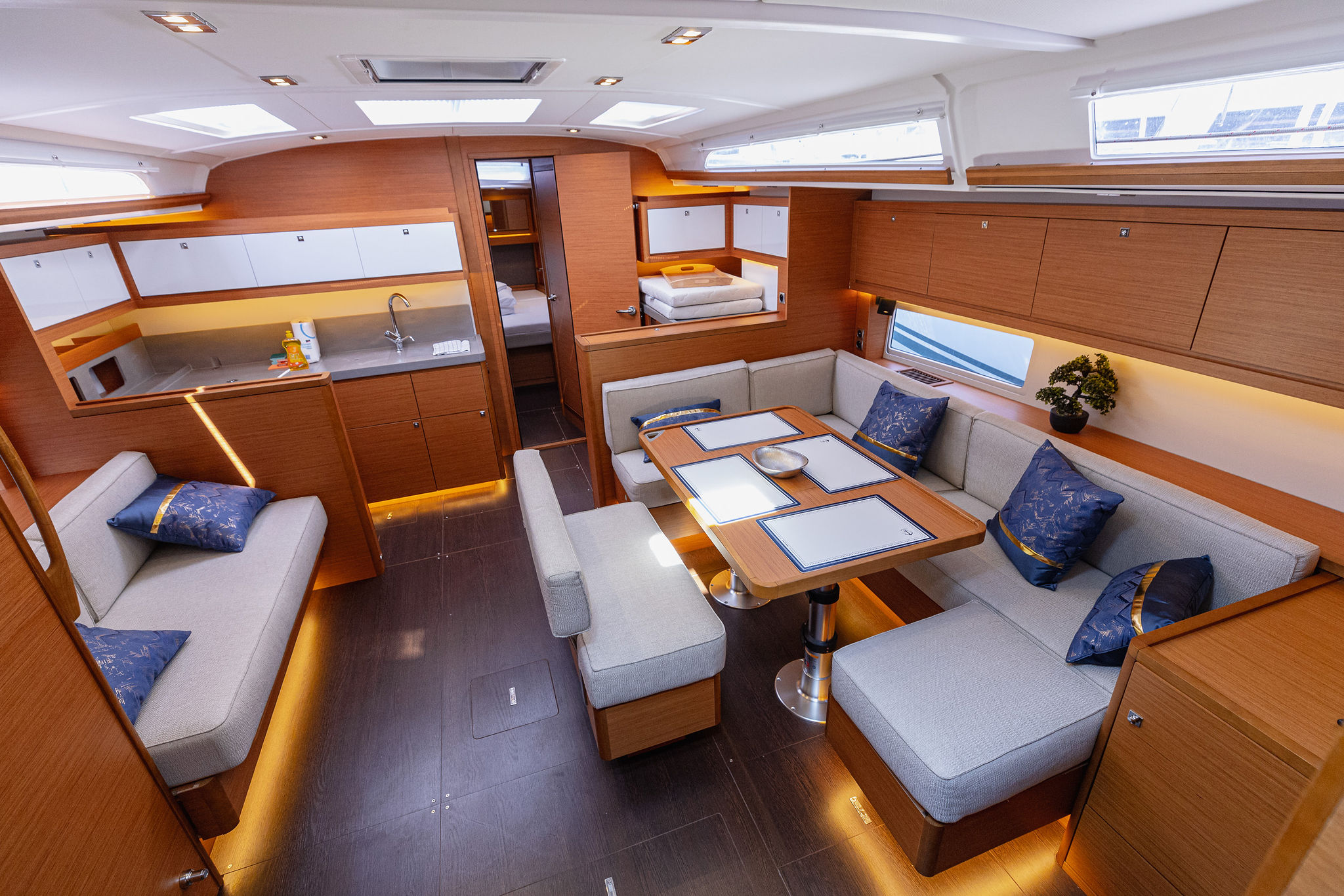 Photo #21 - Dufour 470 owner layout (Angelique) in Kastela - 7598