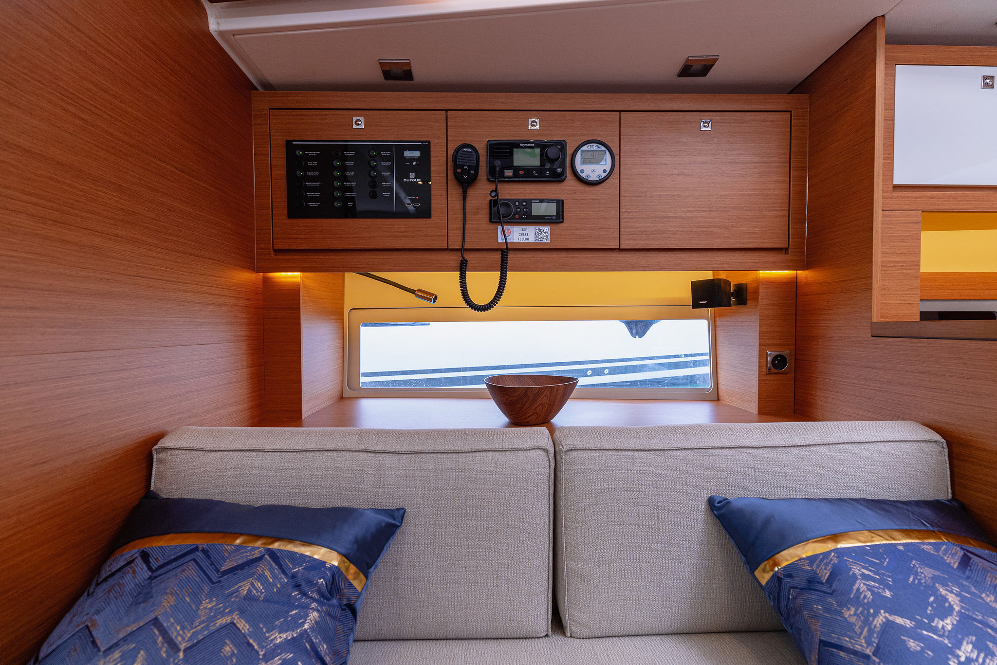 Photo #40 - Dufour 470 owner layout (Angelique) in Kastela - 7598
