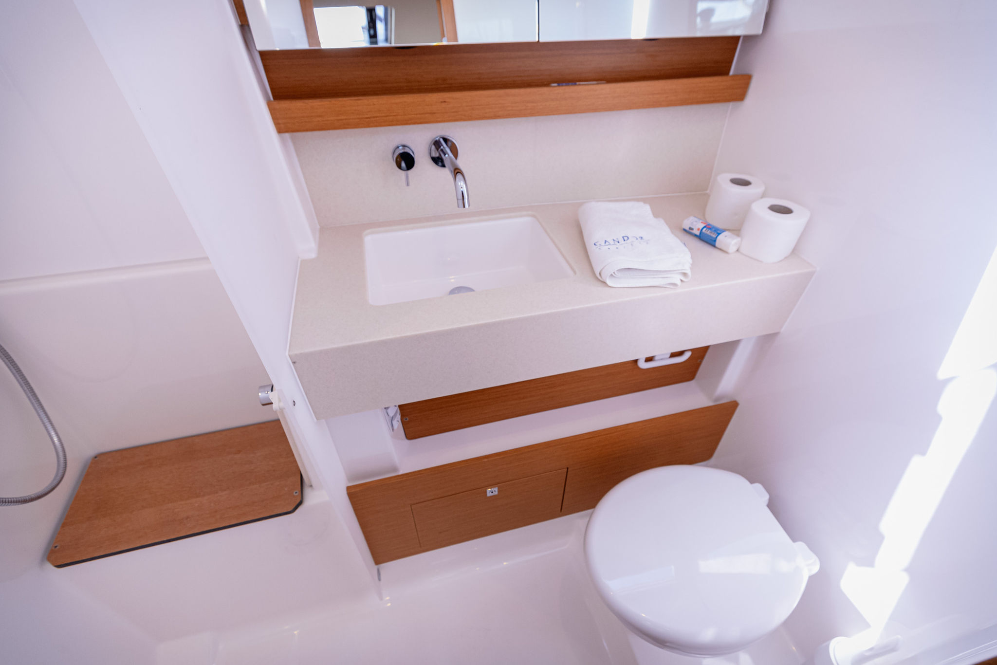 Photo #23 - Dufour 470 owner layout (Angelique) in Kastela - 7598