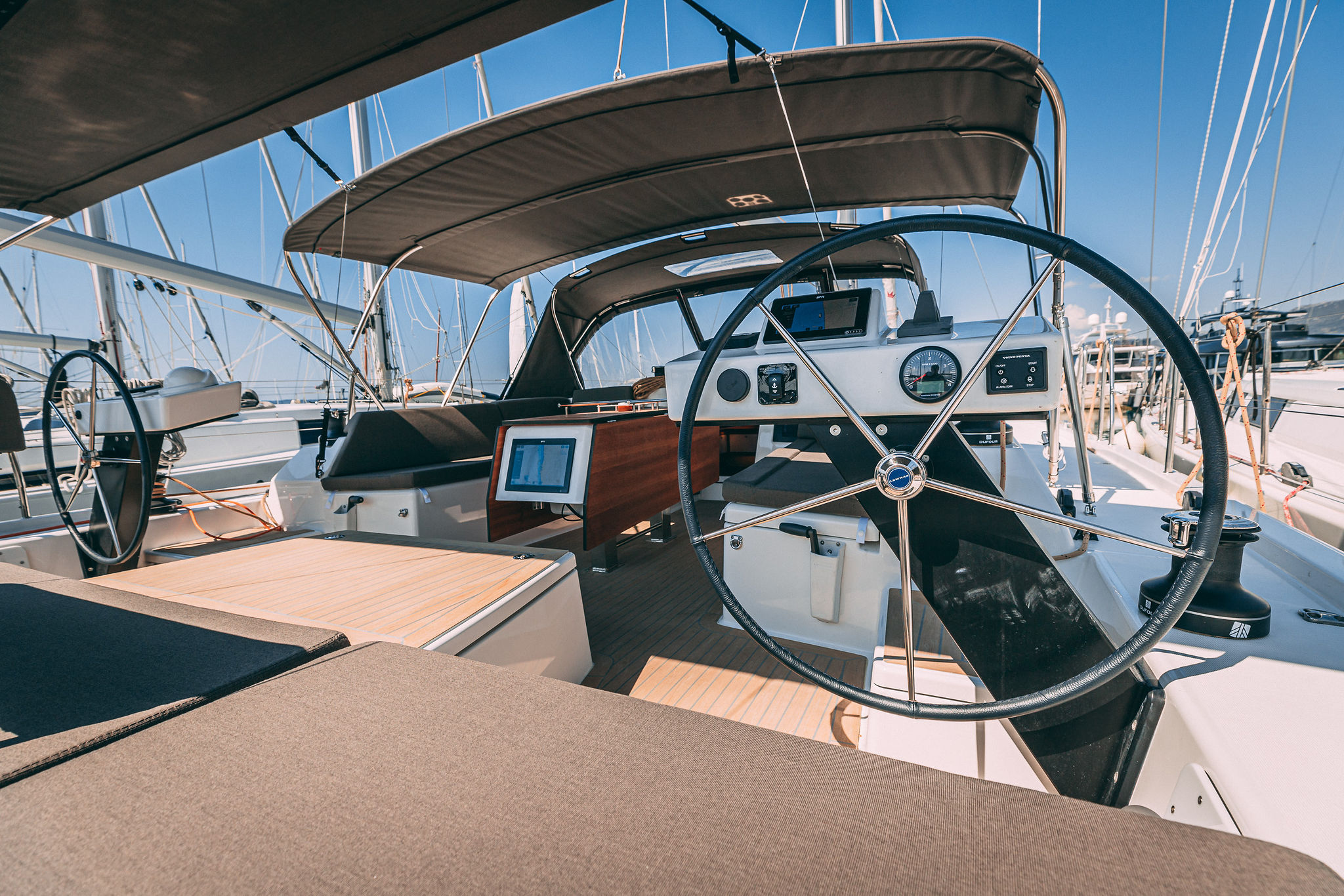 Photo #34 - Dufour 470 owner layout (Angelique) in Kastela - 7598