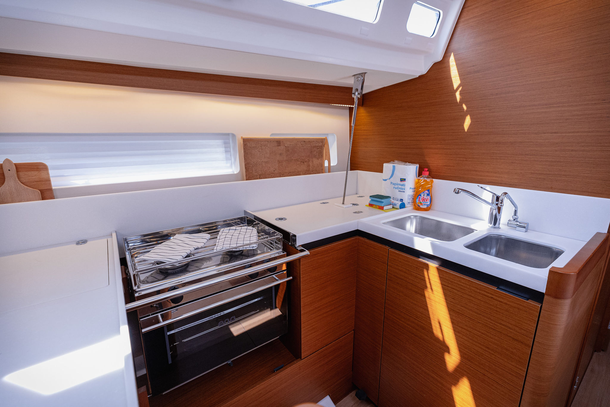 Photo #38 - Sun Odyssey 440 (Mikkamakka) in Kastela - 6057