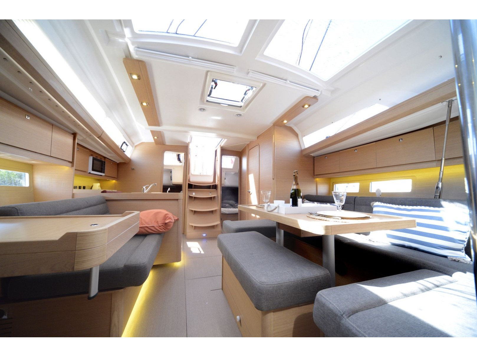 Photo #7 - Dufour 412 Grand large (Sham) en Cagliari - 6689