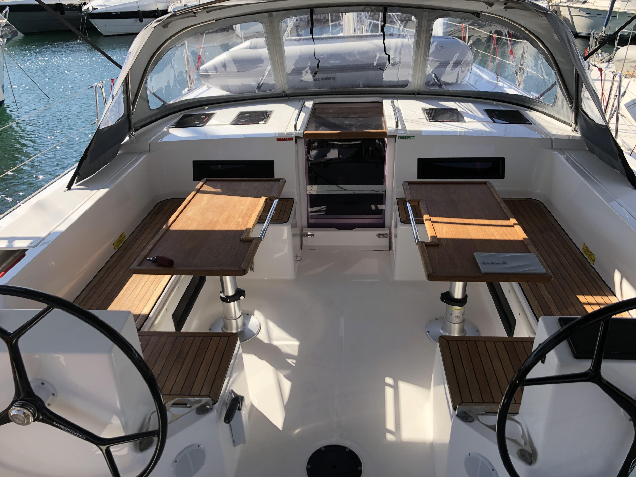 Photo #4 - Bavaria C50 (S/Y Elli) in Atene - 5353